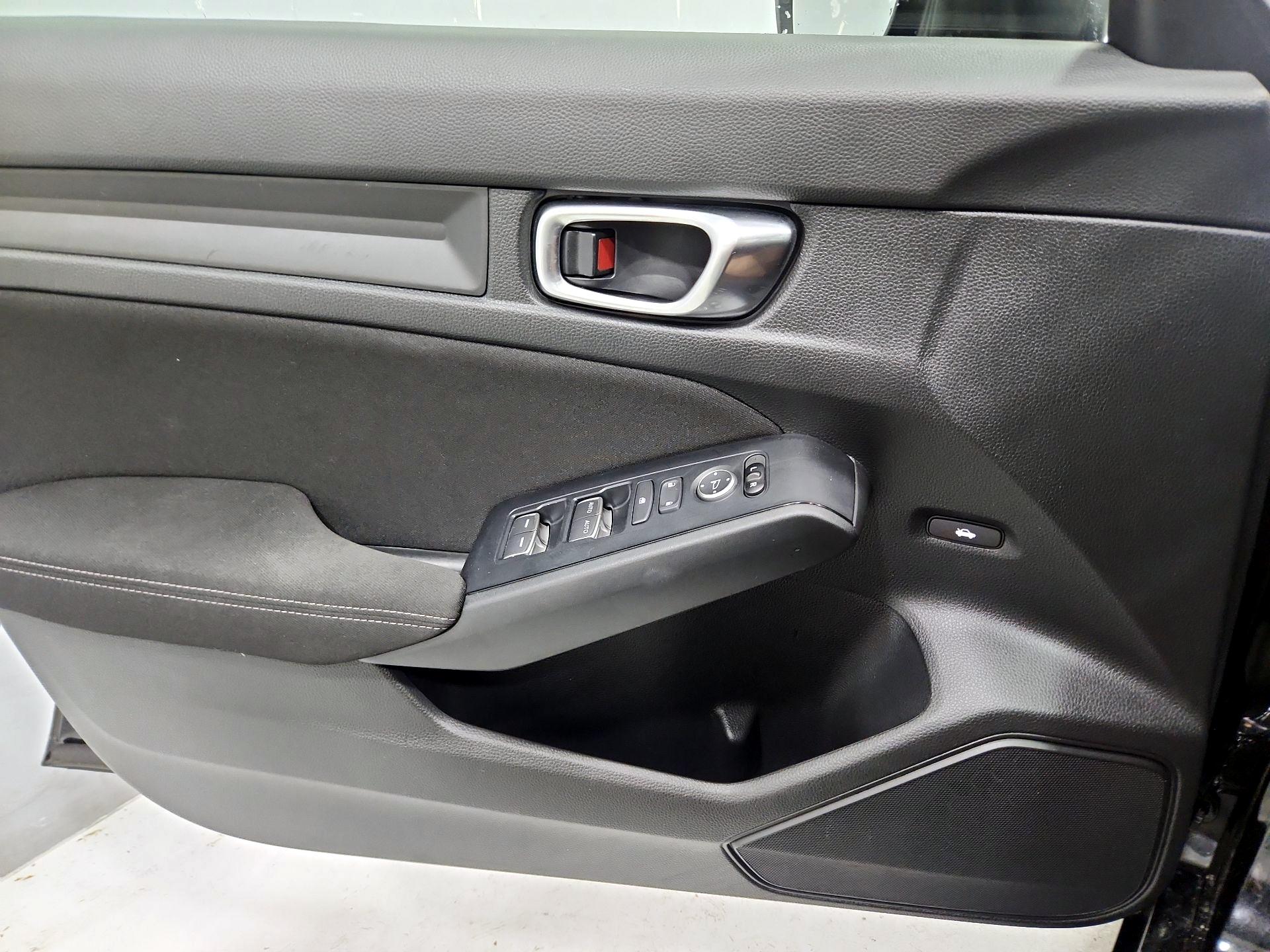 Thumbnail: 2025 Honda Civic - 12