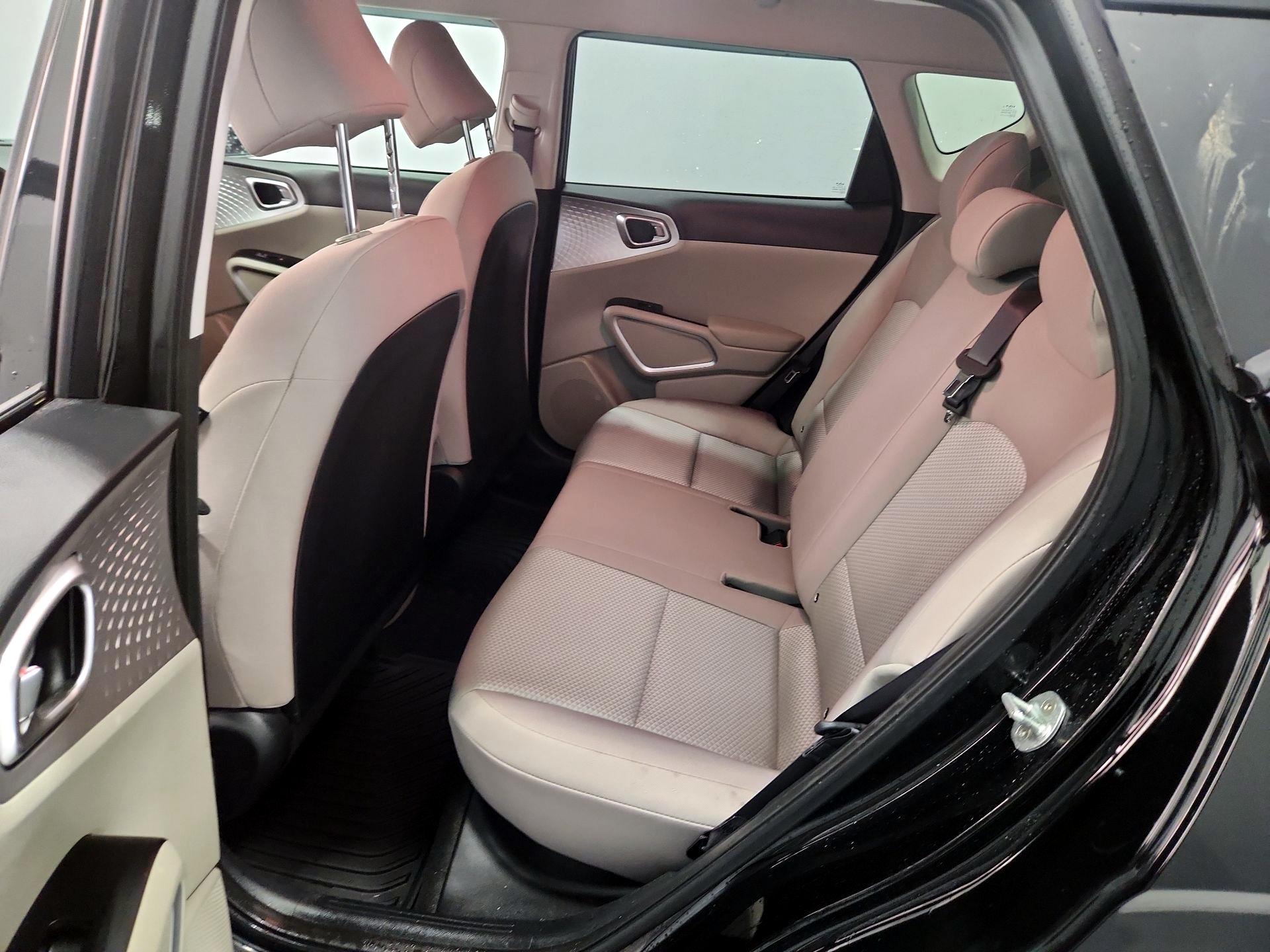 Thumbnail: 2022 Kia Soul - 19