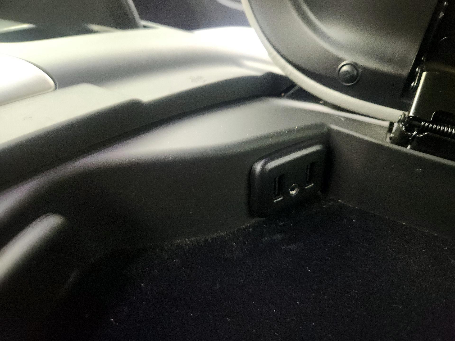 Thumbnail: 2017 Chevrolet Corvette - 19