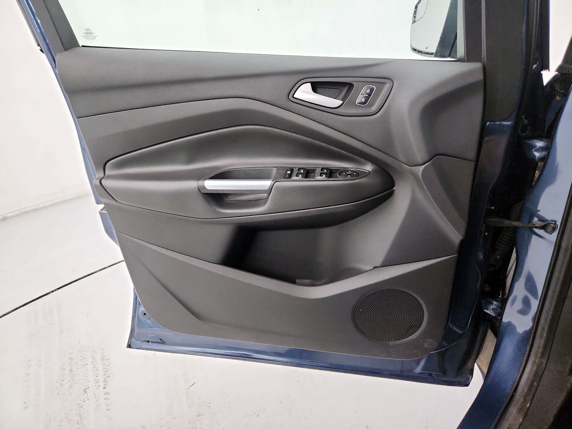 Thumbnail: 2018 Ford Escape - 12