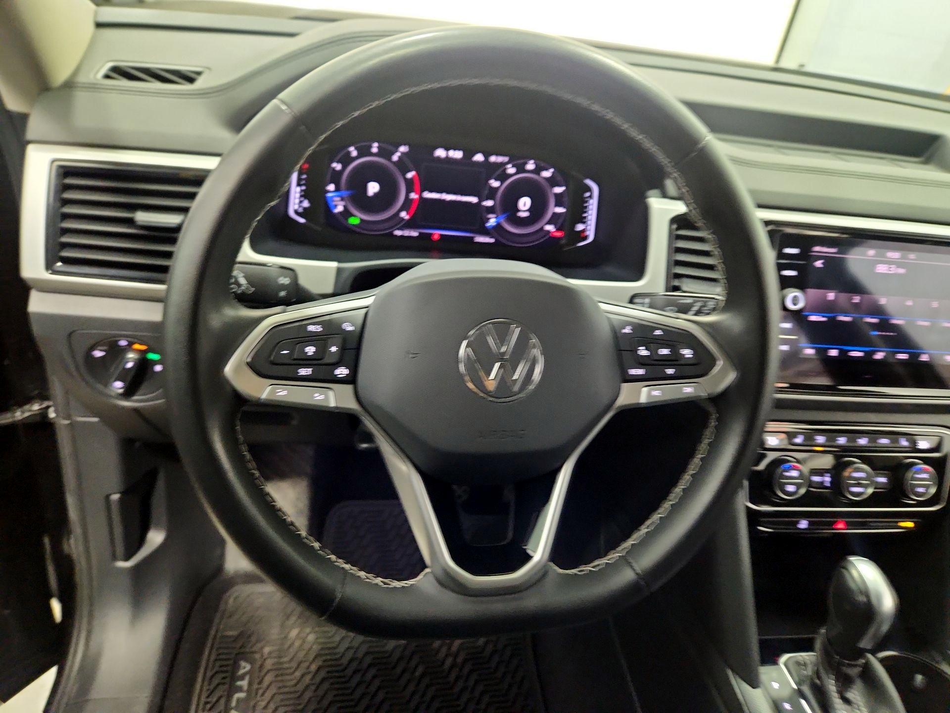 Thumbnail: 2023 Volkswagen Atlas - 10