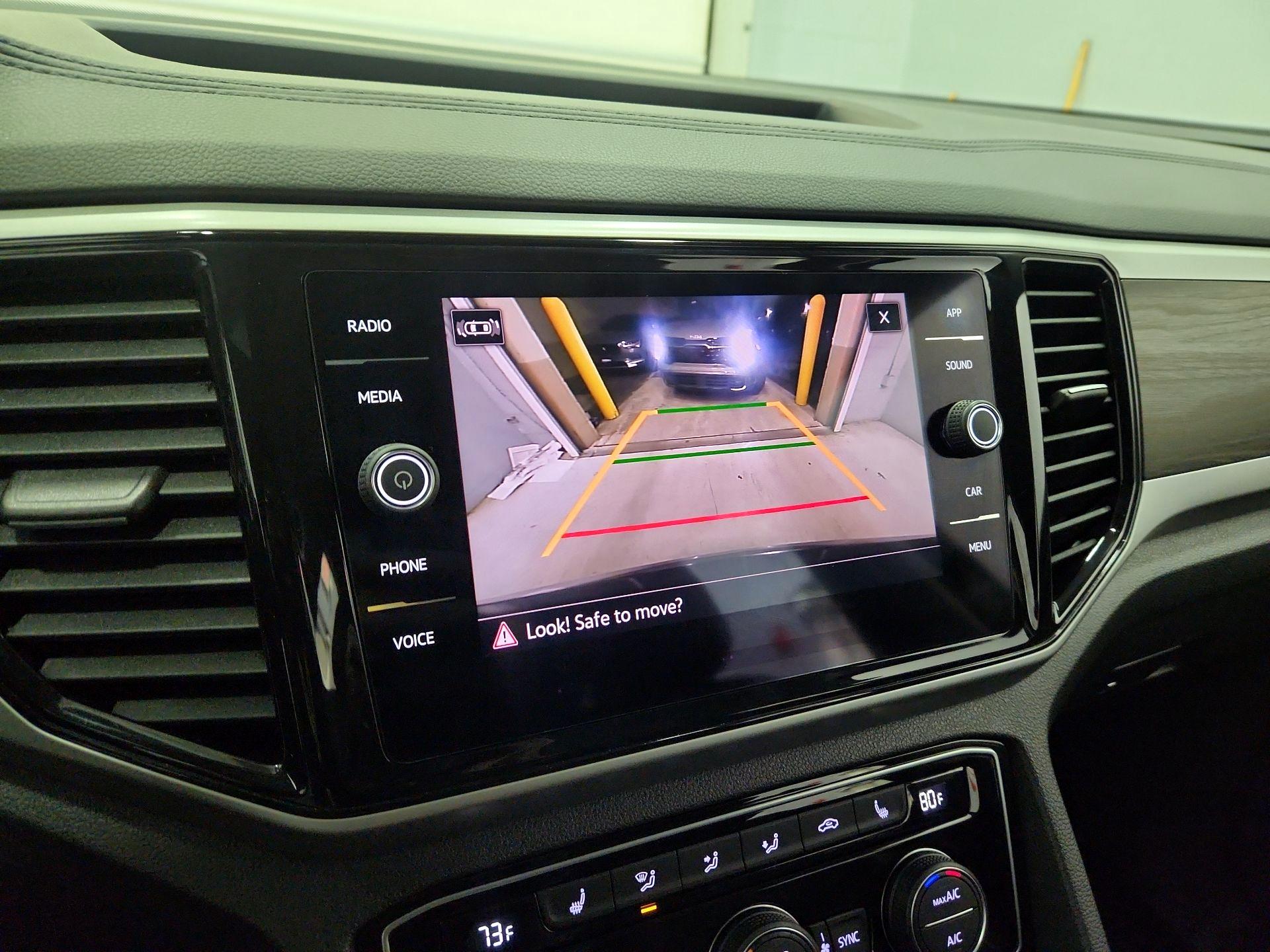 Thumbnail: 2023 Volkswagen Atlas - 14