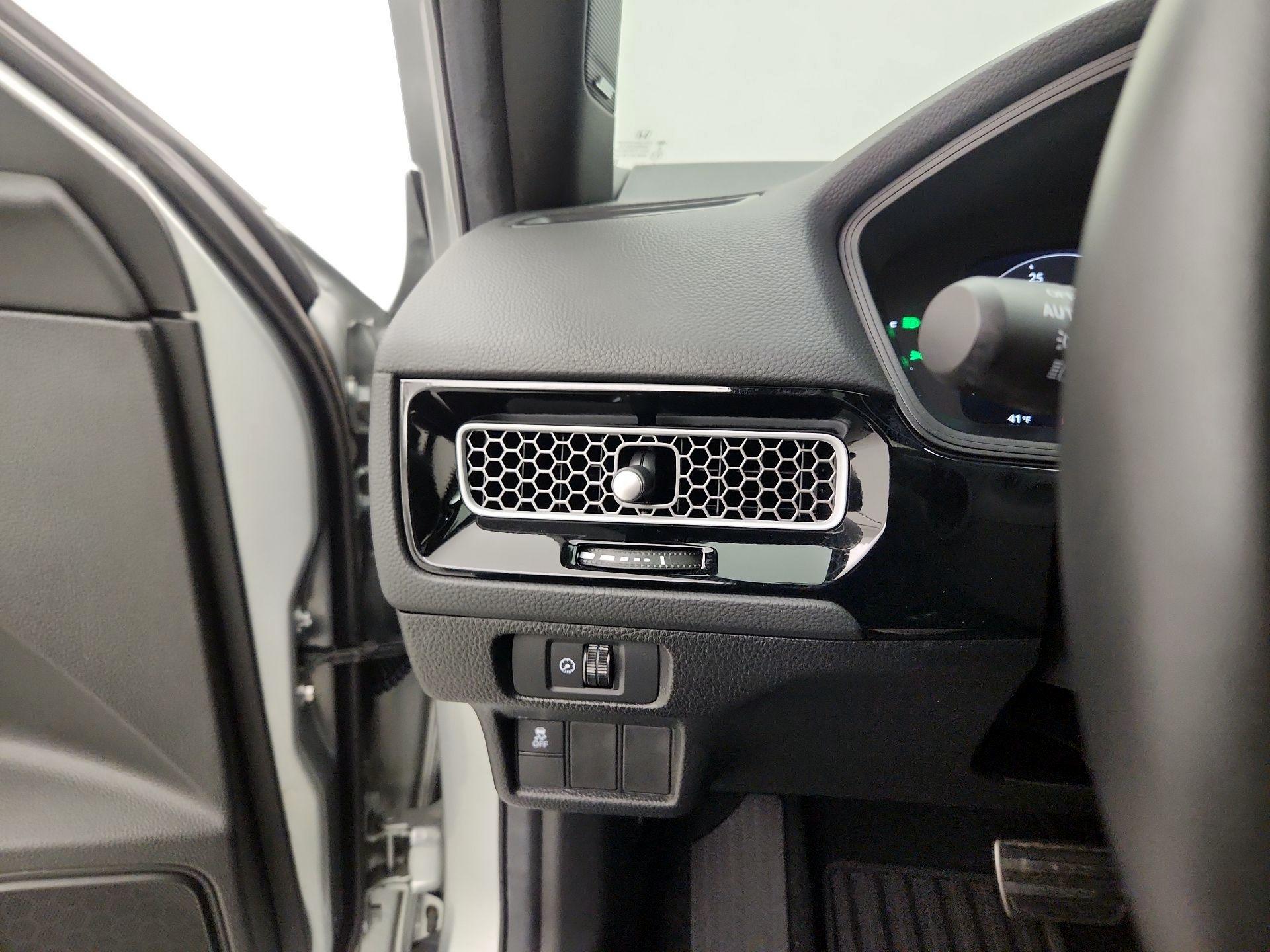 Thumbnail: 2025 Honda Civic - 13