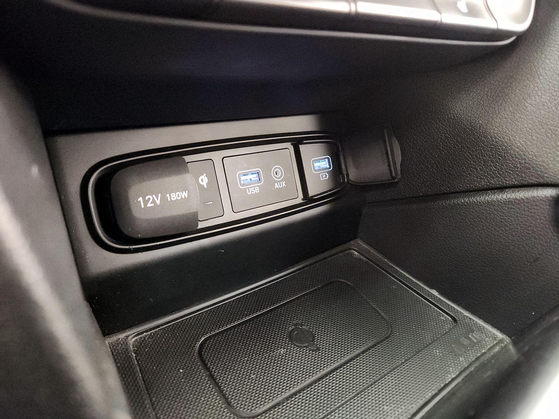 Thumbnail: 2020 Hyundai Santa Fe - 18