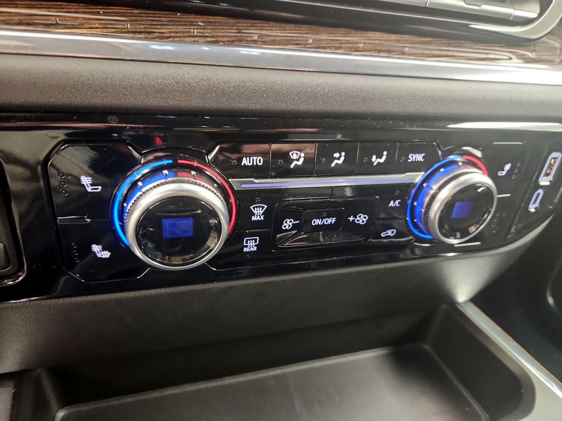 Thumbnail: 2023 GMC Sierra 1500 - 17