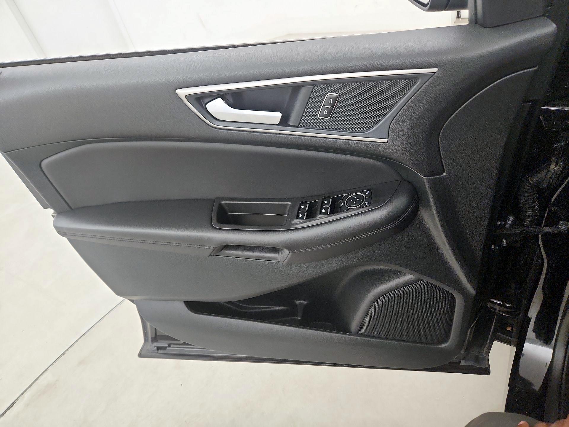 Thumbnail: 2024 Ford Edge - 12