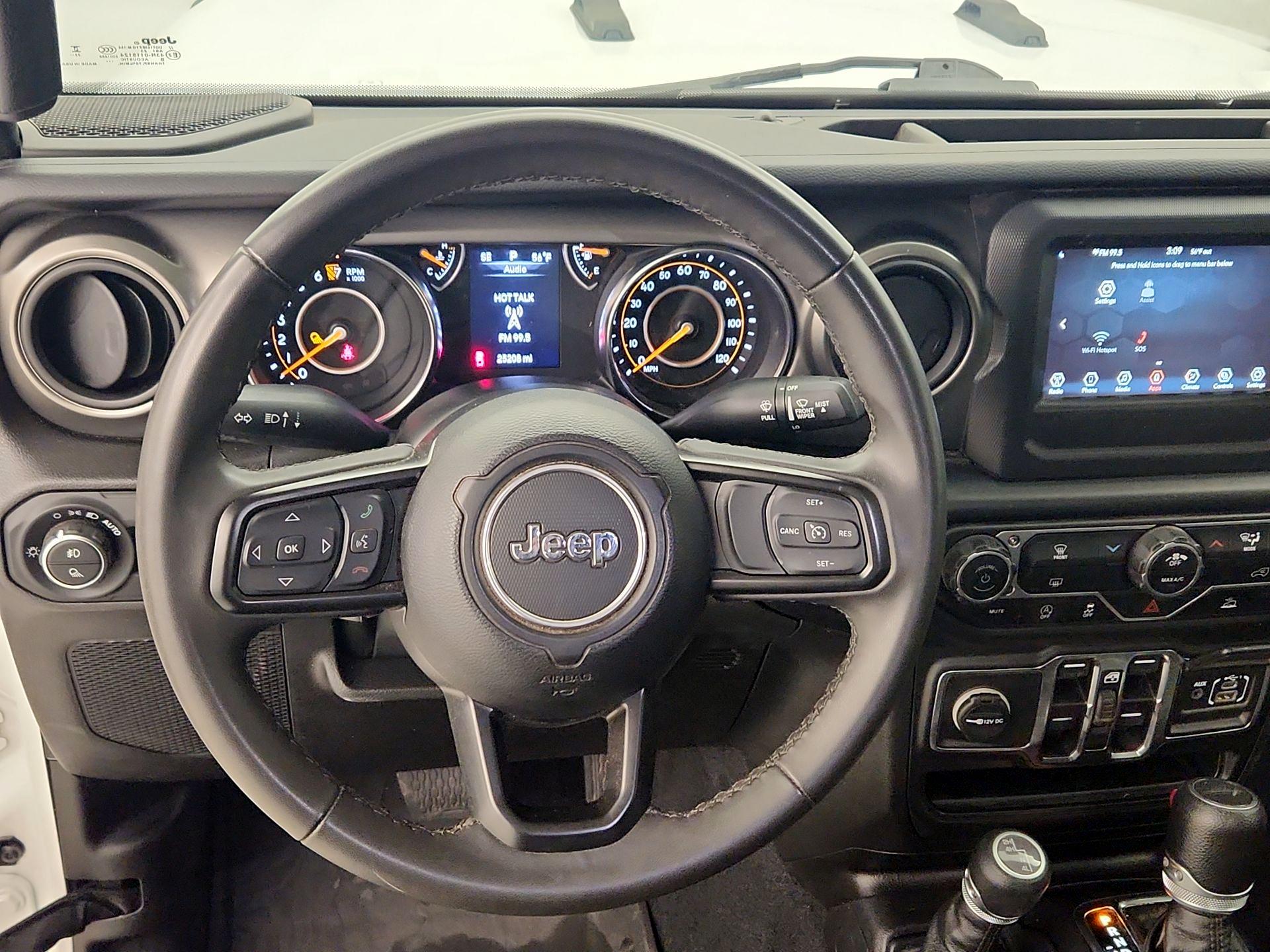 Thumbnail: 2023 Jeep Gladiator - 10