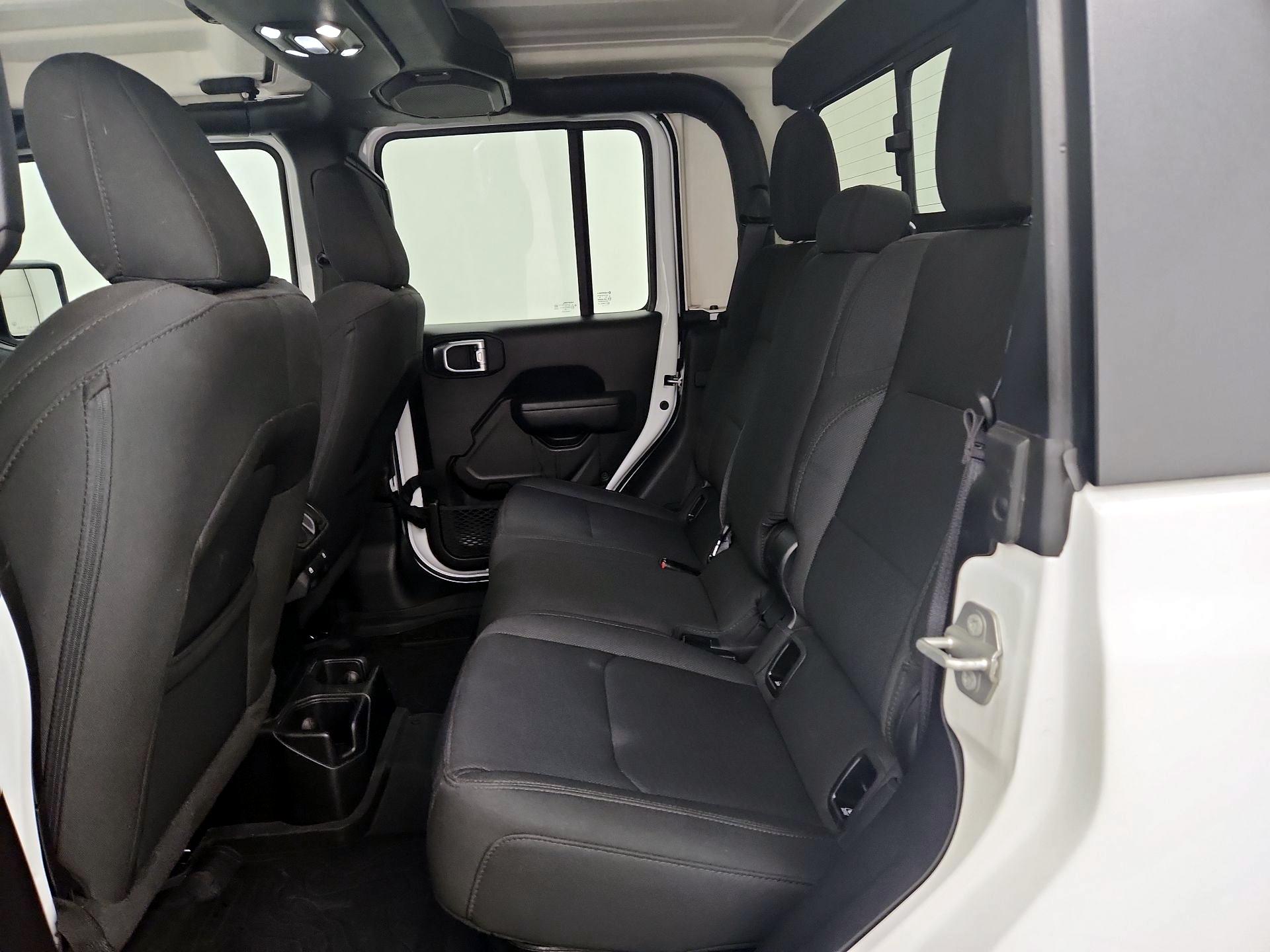 Thumbnail: 2023 Jeep Gladiator - 19