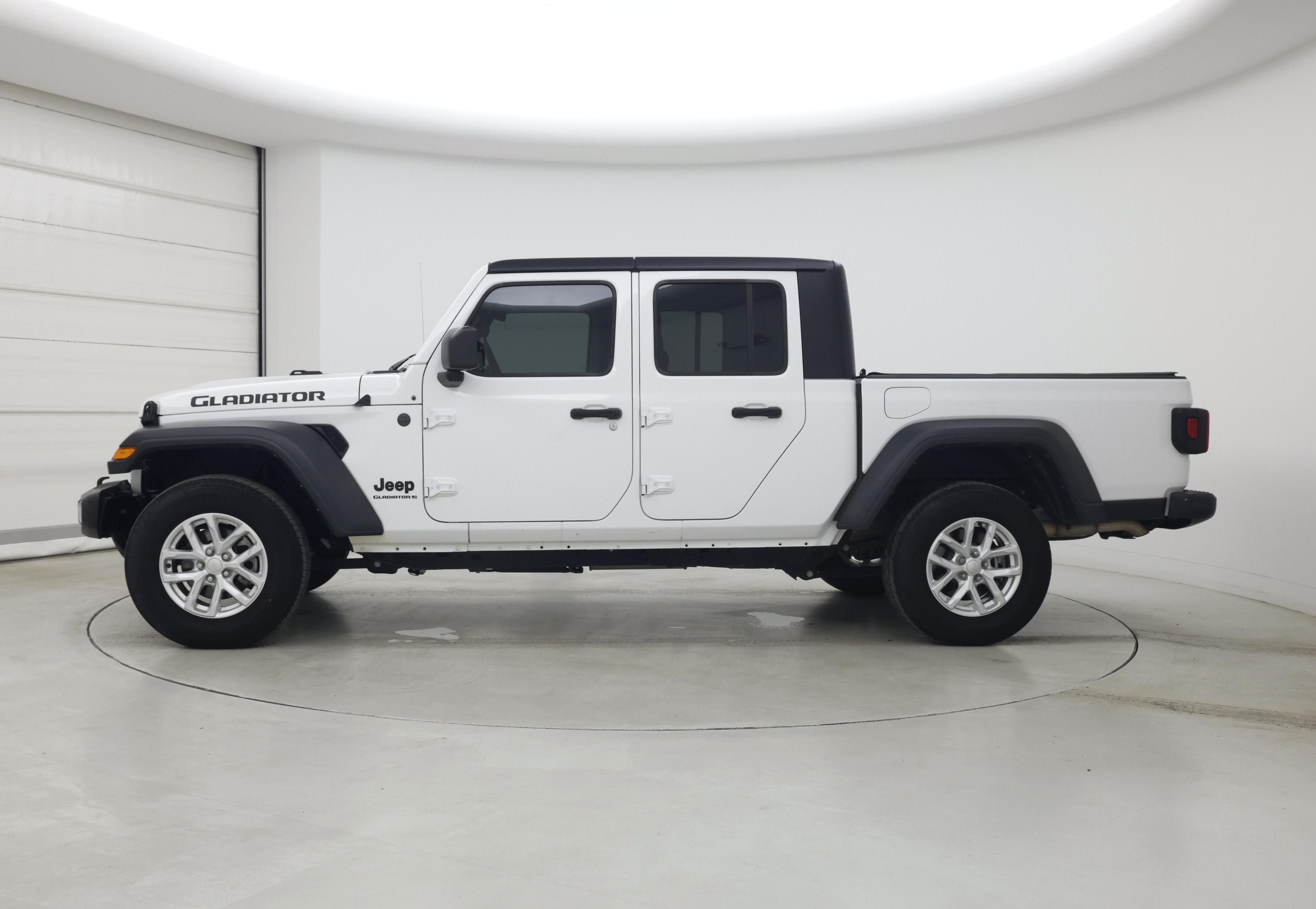 Thumbnail: 2023 Jeep Gladiator - 3