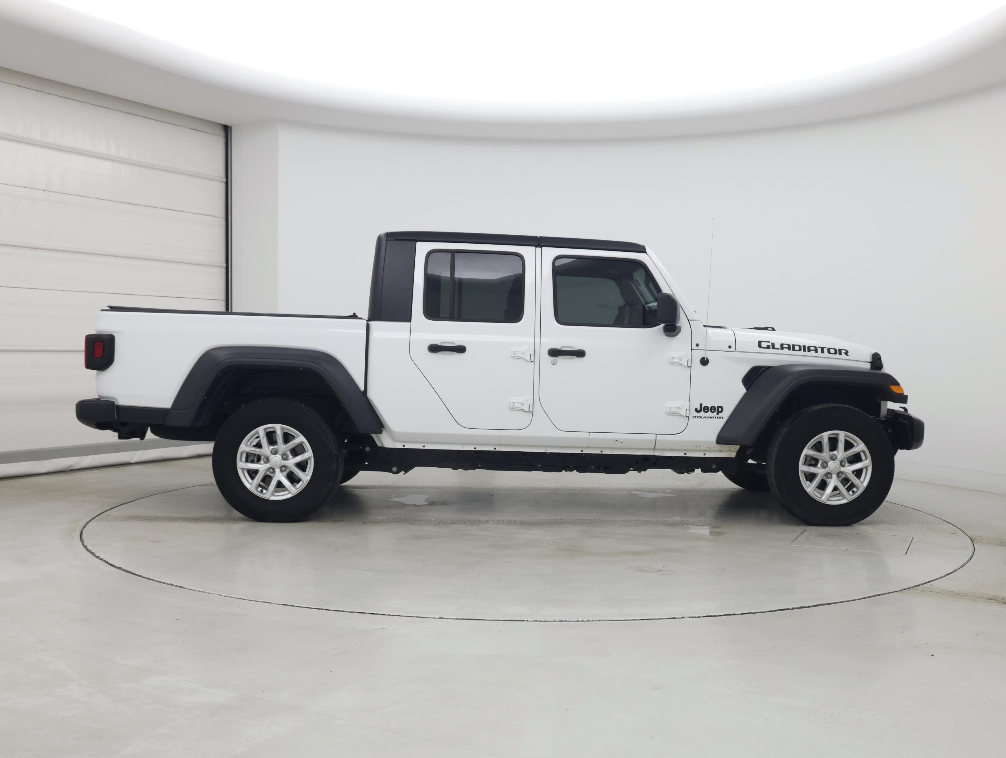 Thumbnail: 2023 Jeep Gladiator - 7