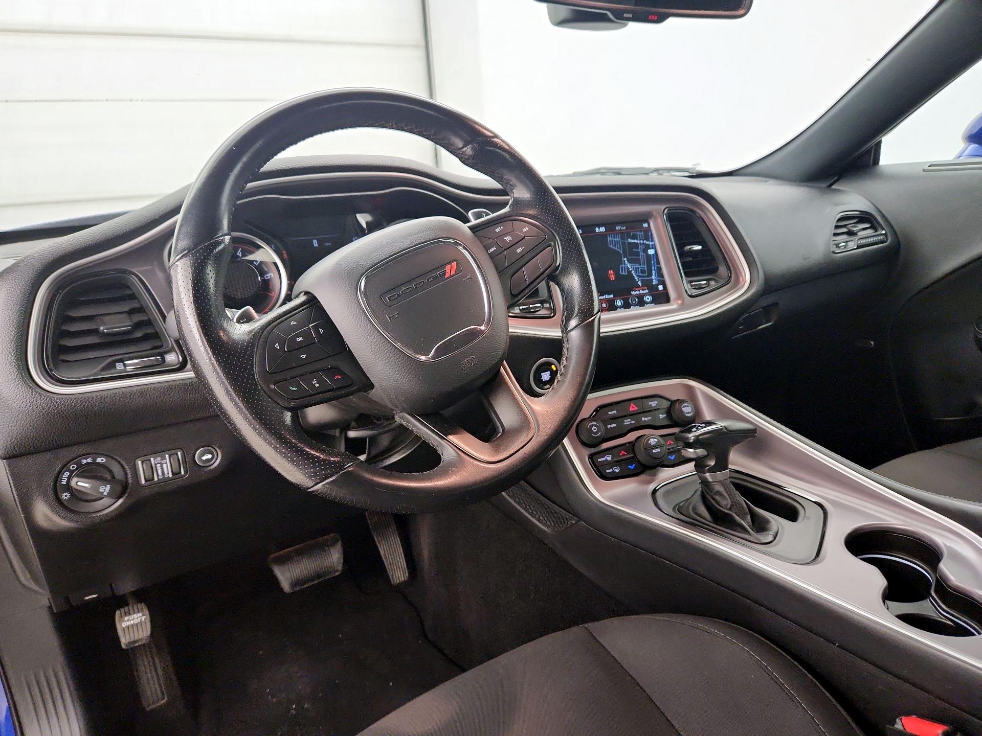 Thumbnail: 2022 Dodge Challenger - 9