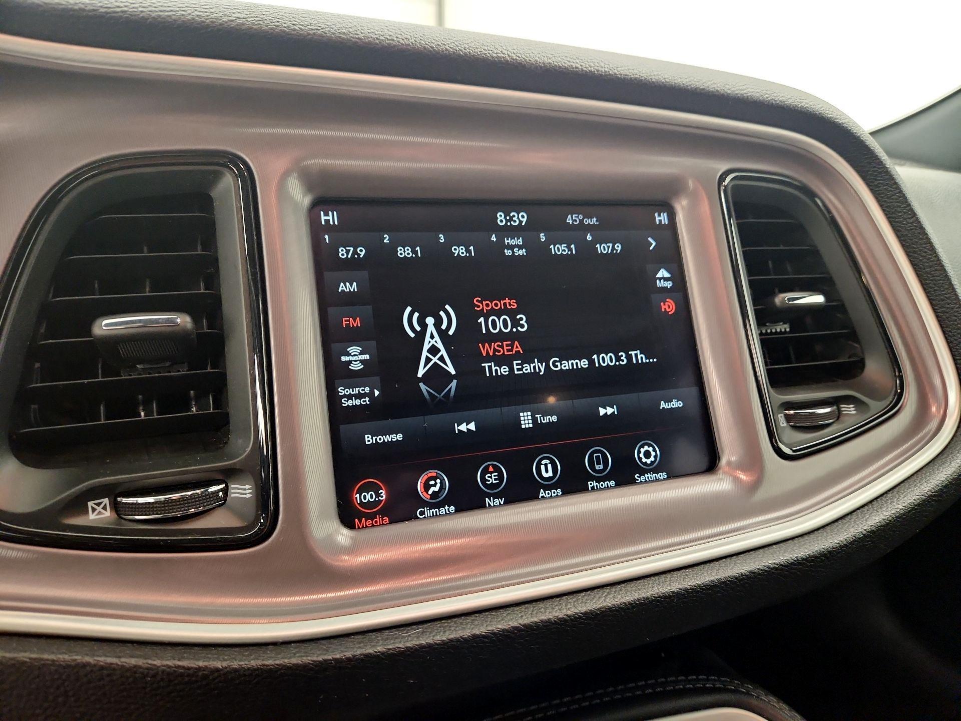 Thumbnail: 2022 Dodge Challenger - 16