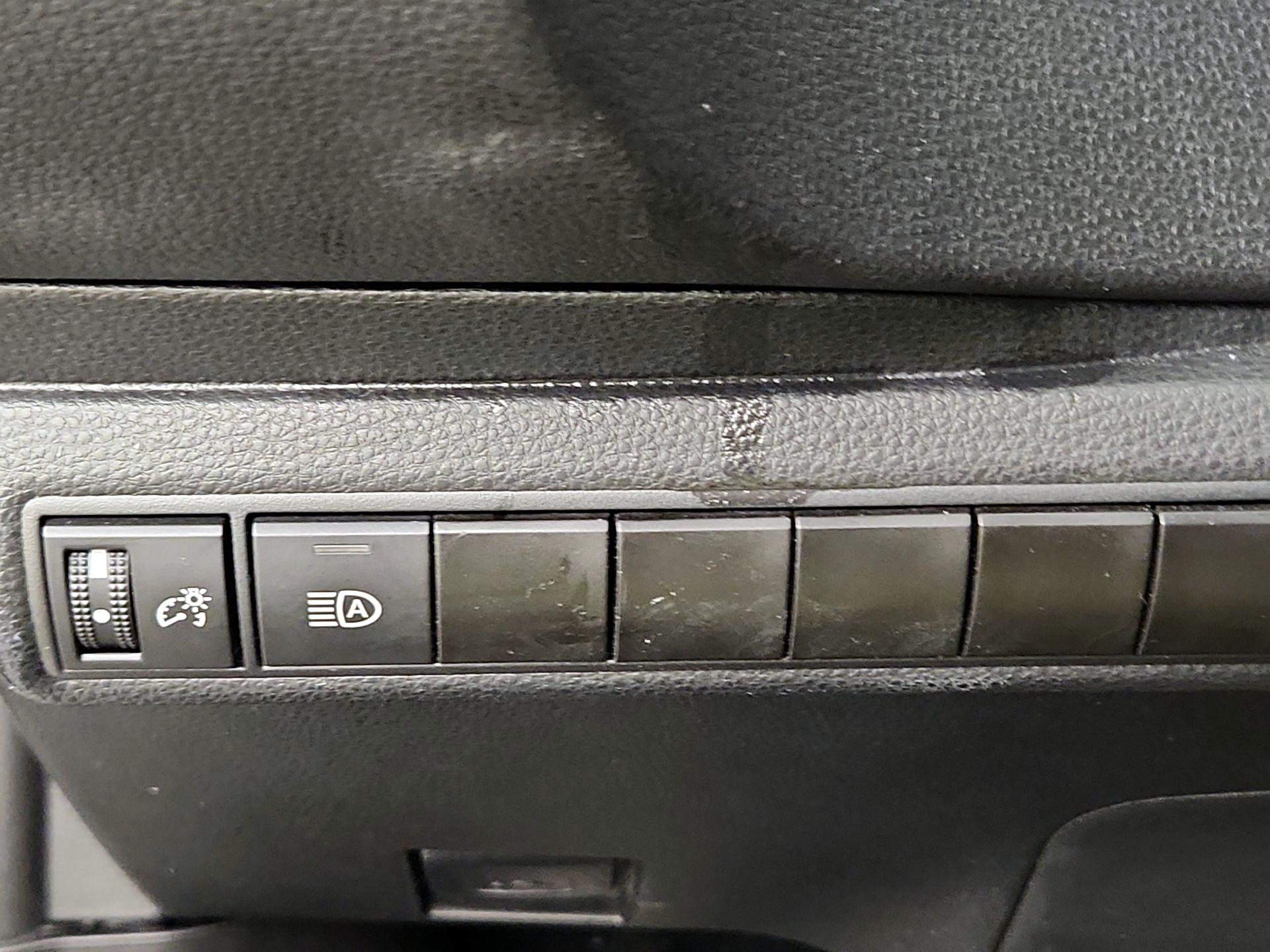 Thumbnail: 2024 Toyota Corolla - 13