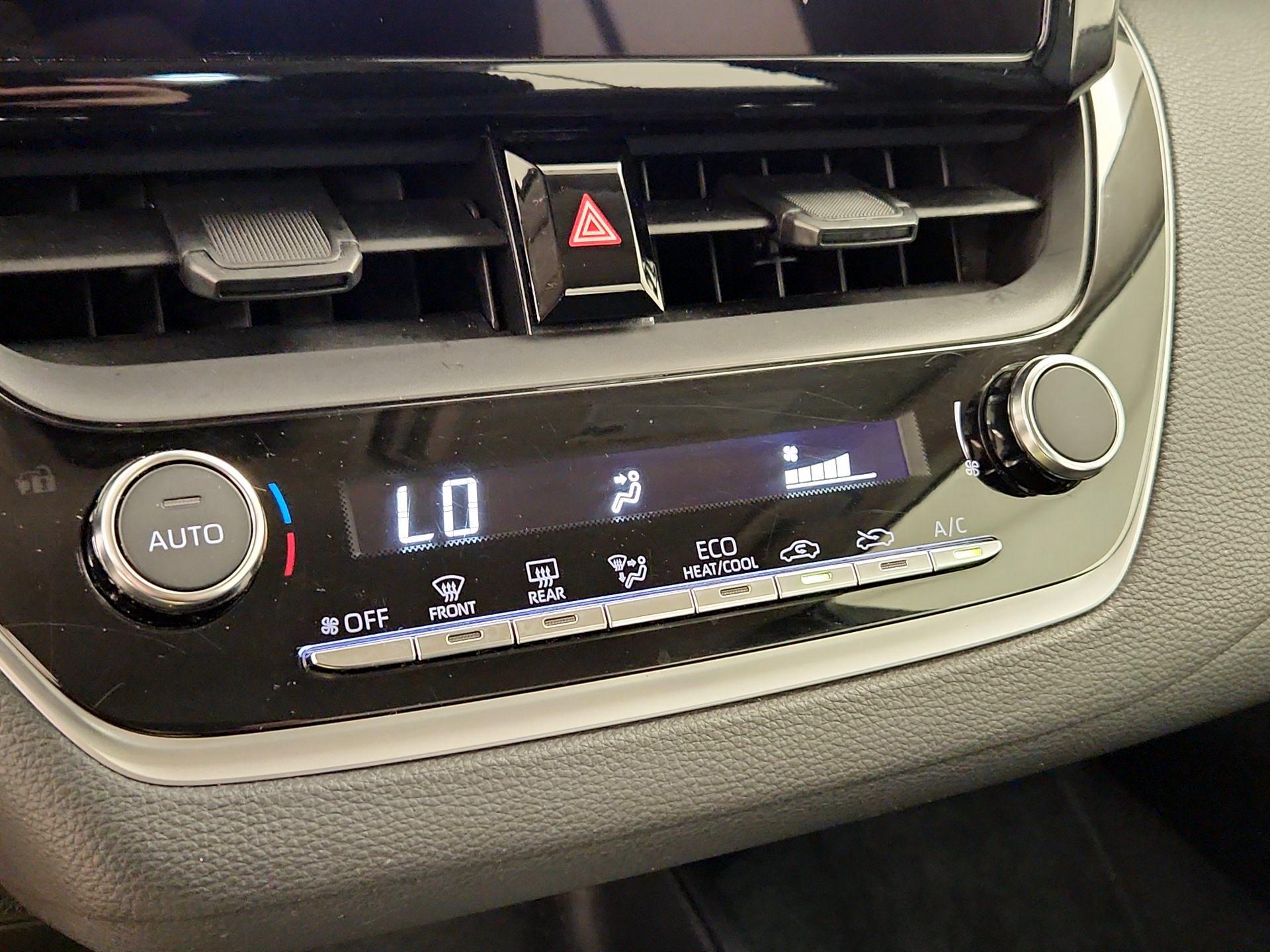 Thumbnail: 2024 Toyota Corolla - 16