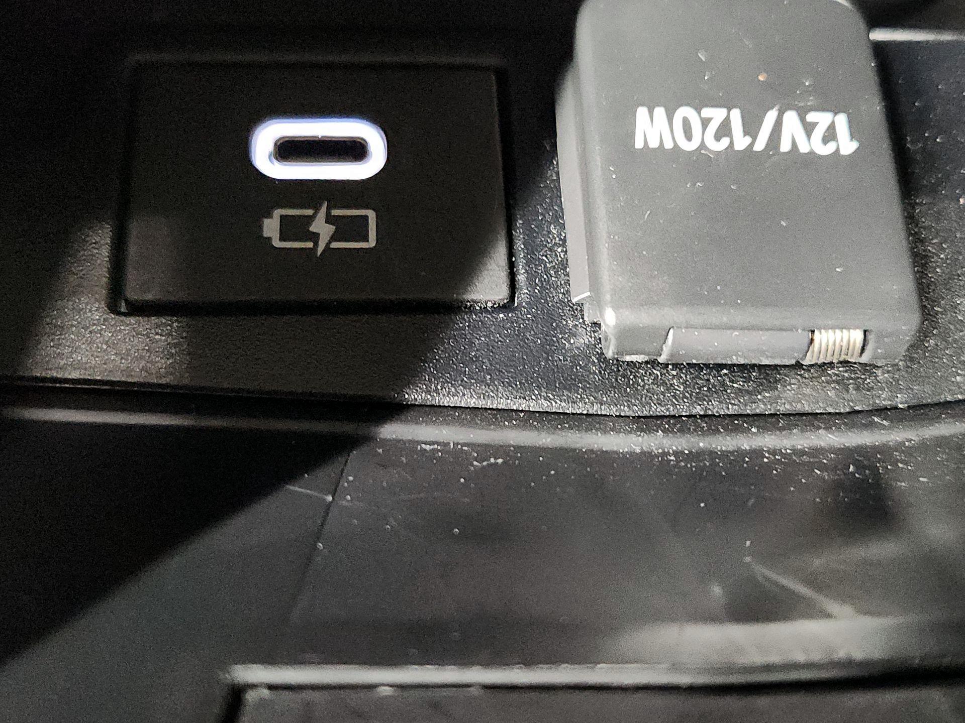 Thumbnail: 2024 Toyota Corolla - 18