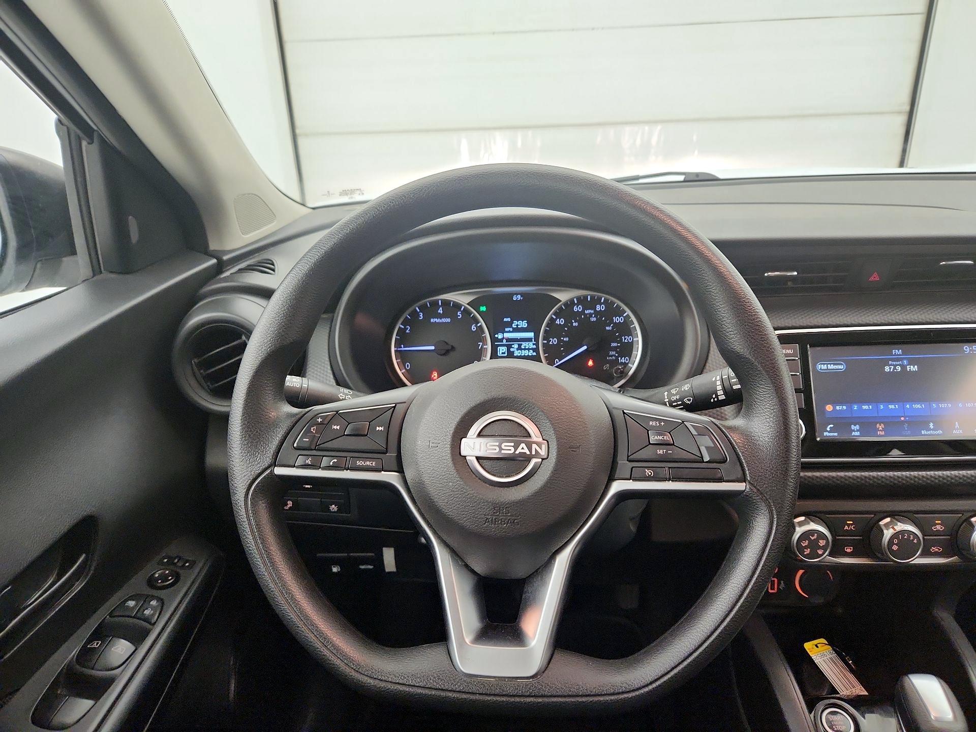 Thumbnail: 2022 Nissan Kicks - 10