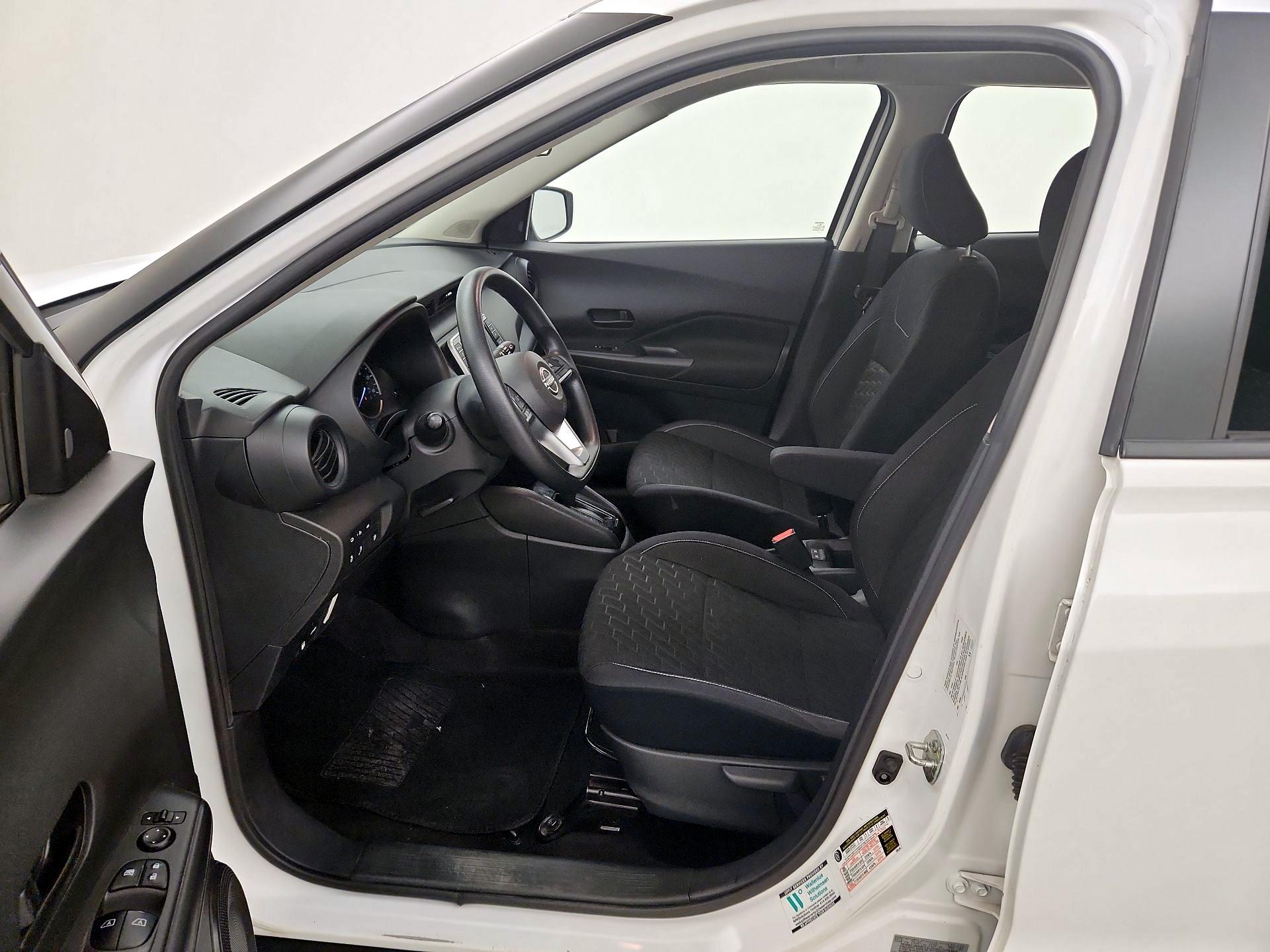 Thumbnail: 2022 Nissan Kicks - 11