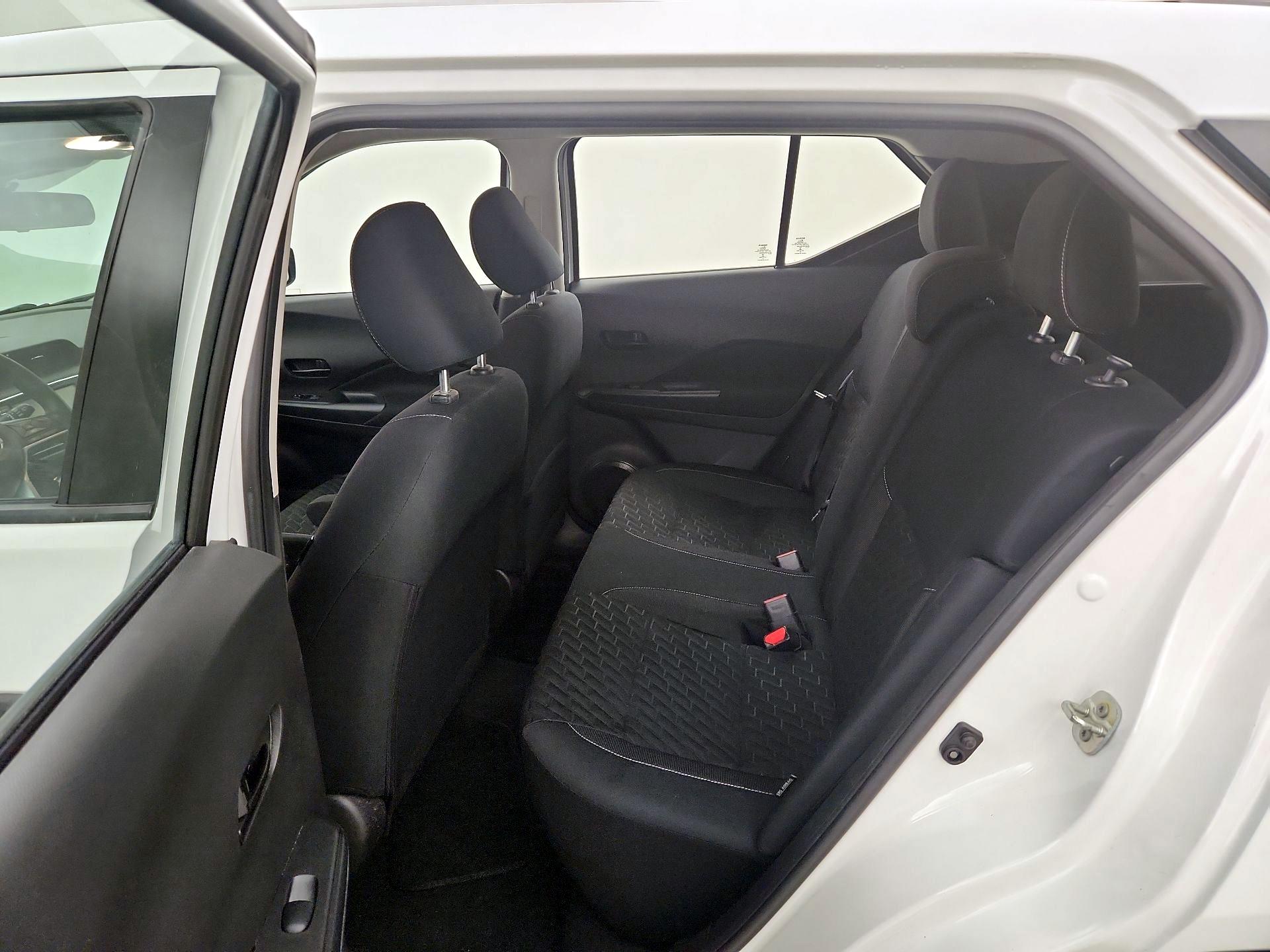 Thumbnail: 2022 Nissan Kicks - 19