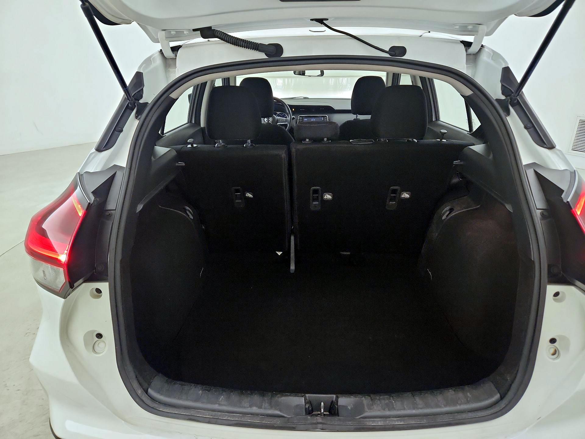 Thumbnail: 2022 Nissan Kicks - 20