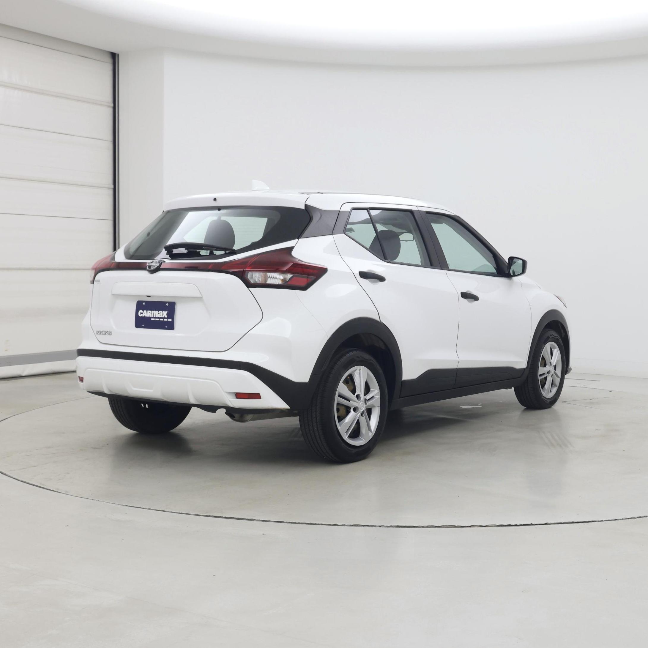 Thumbnail: 2022 Nissan Kicks - 8