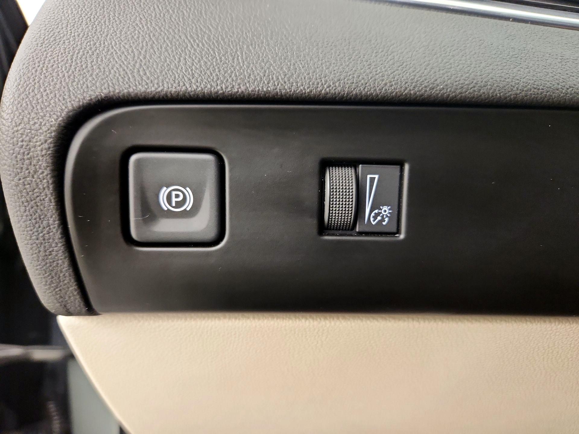 Thumbnail: 2022 Buick Enclave - 13