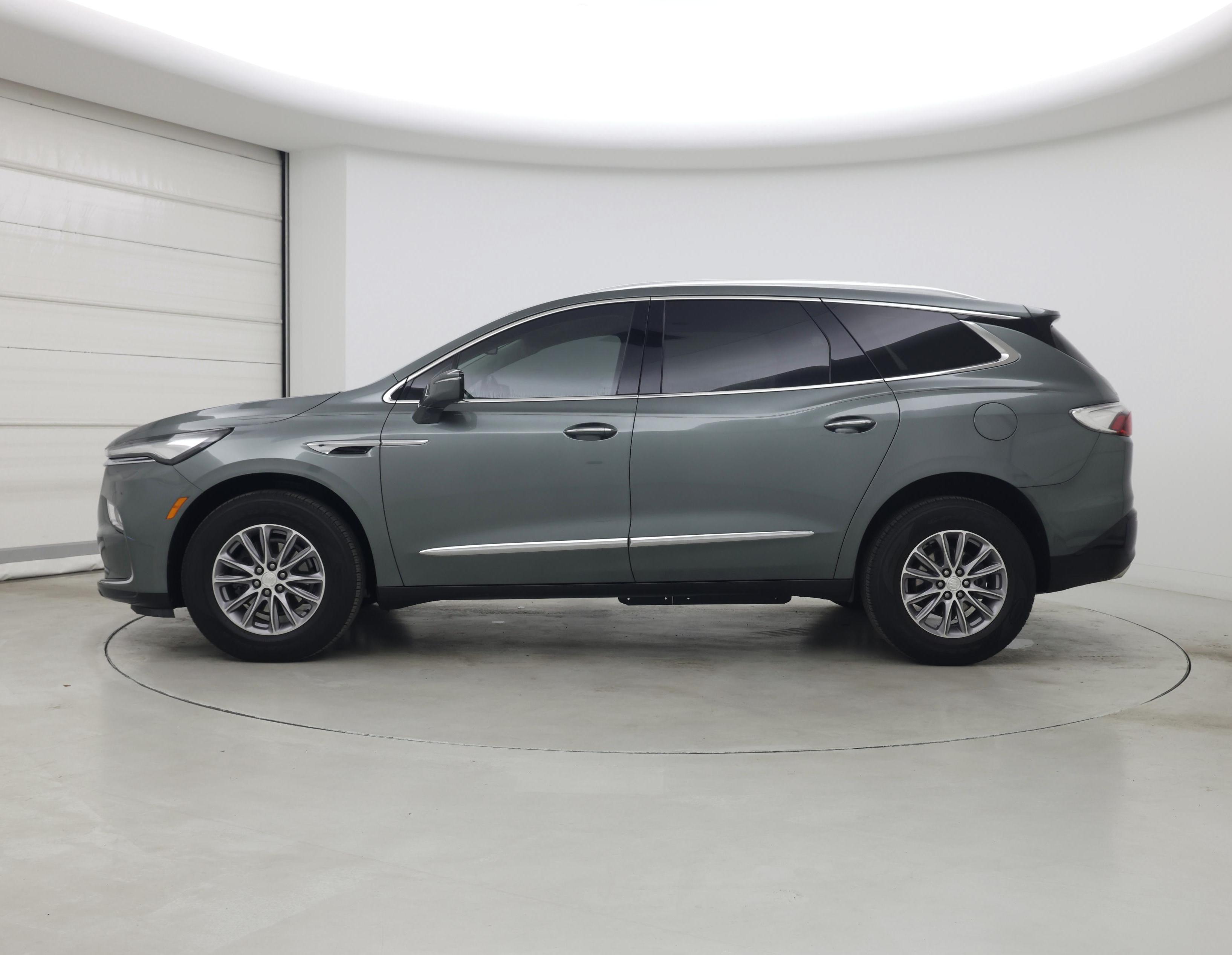 Thumbnail: 2022 Buick Enclave - 3