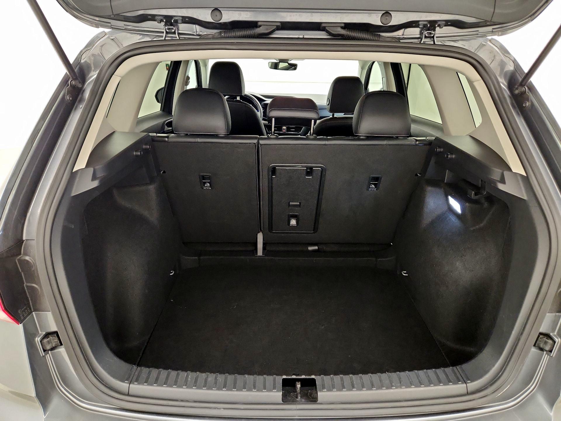 Thumbnail: 2024 Volkswagen Taos - 20