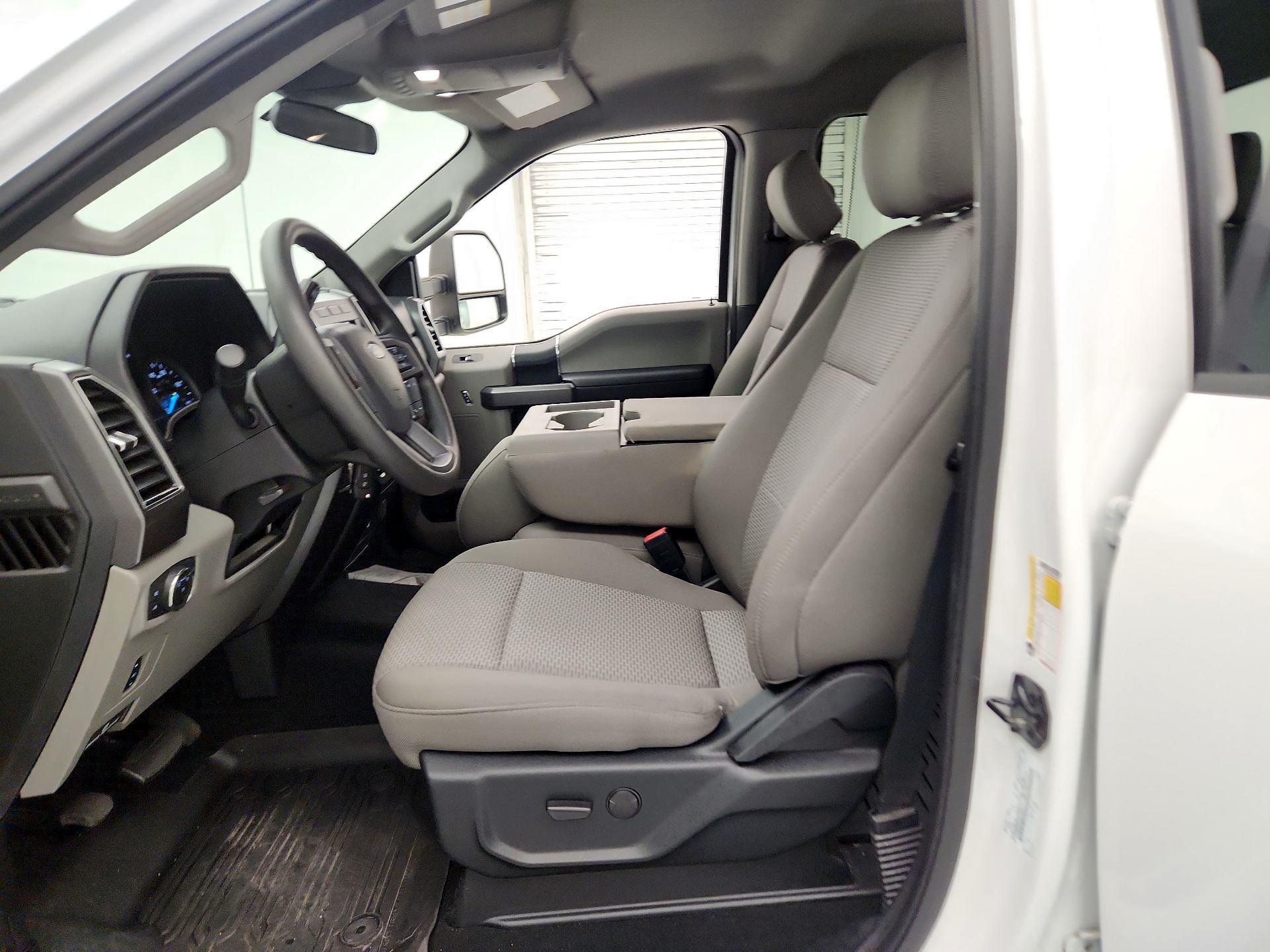 Thumbnail: 2020 Ford F-250 - 11