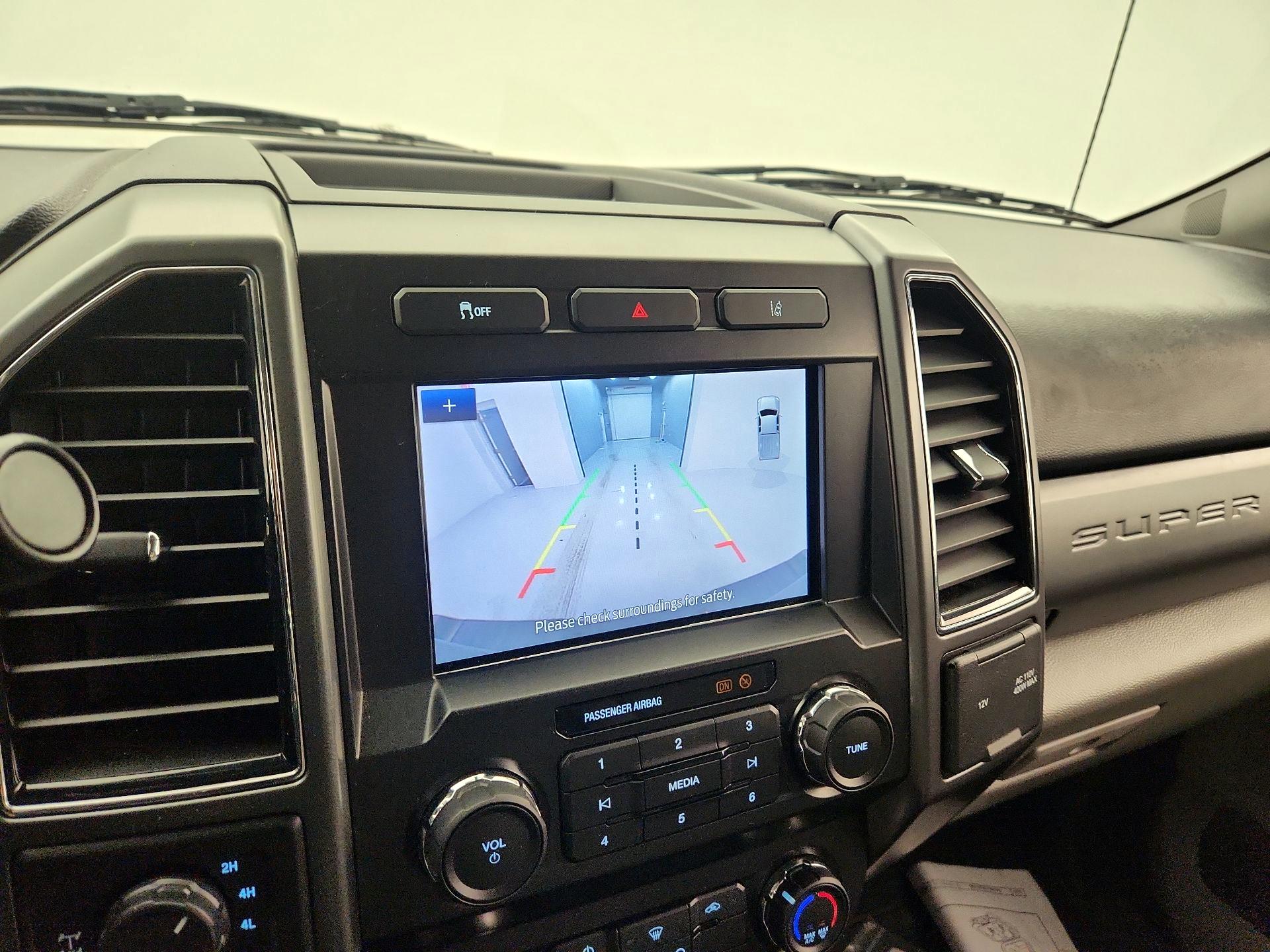 Thumbnail: 2020 Ford F-250 - 15