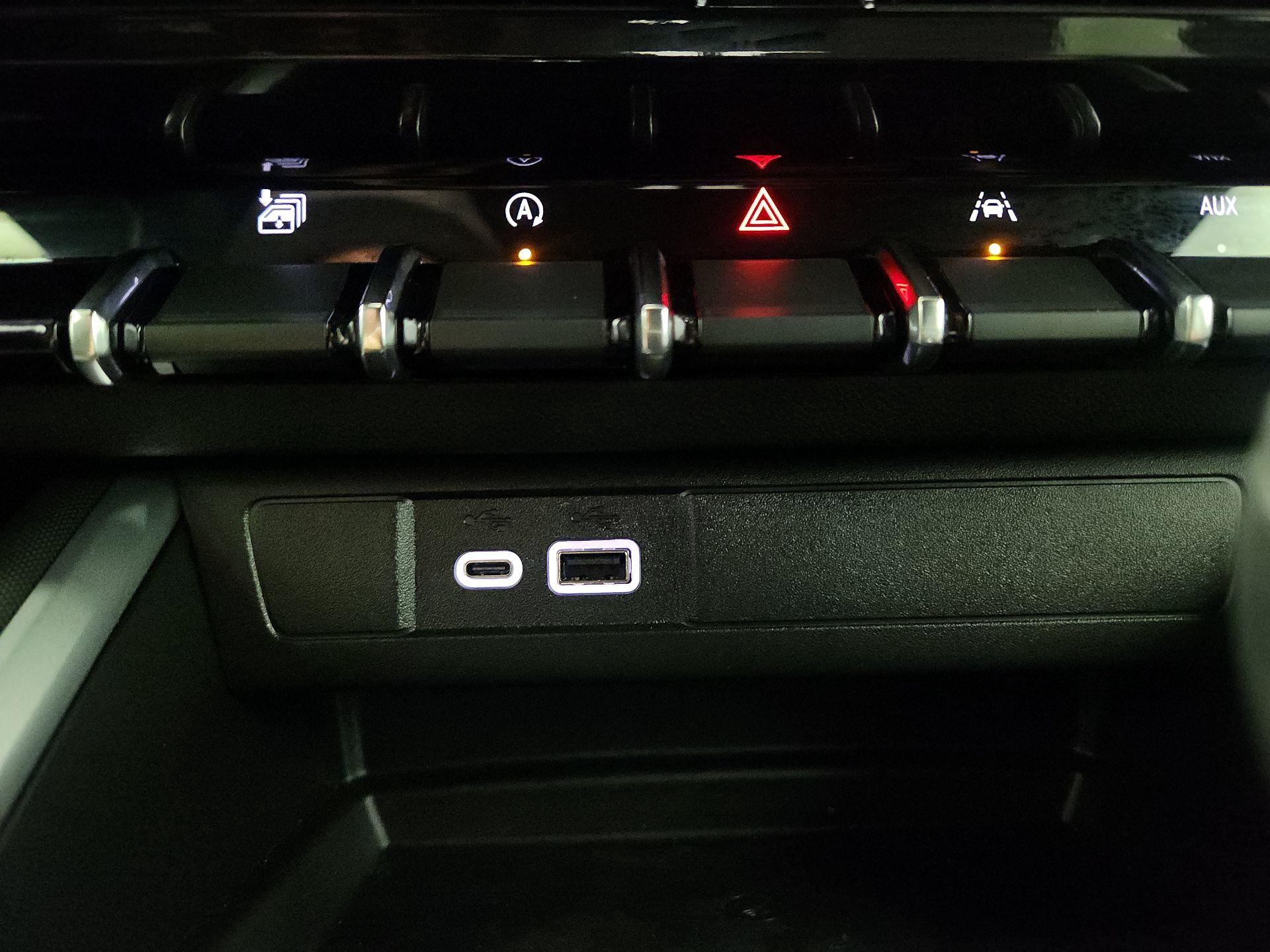 Thumbnail: 2025 Chevrolet Colorado - 18