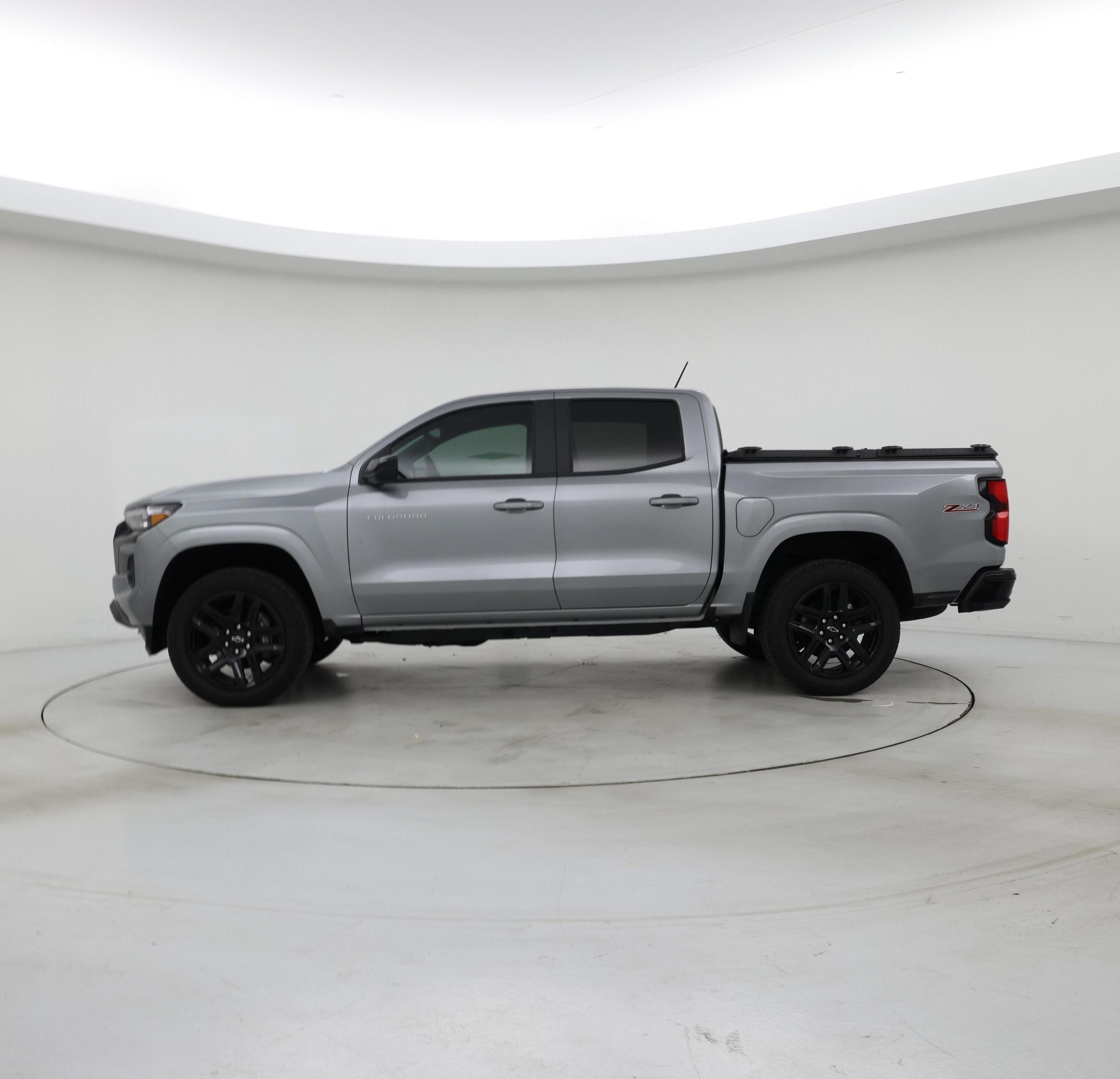 Thumbnail: 2025 Chevrolet Colorado - 3