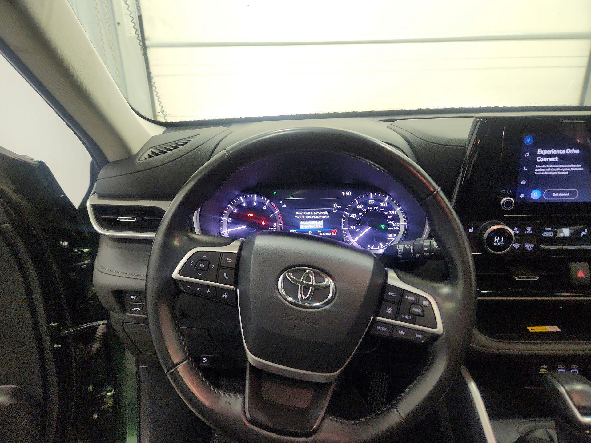 Thumbnail: 2024 Toyota Highlander - 10