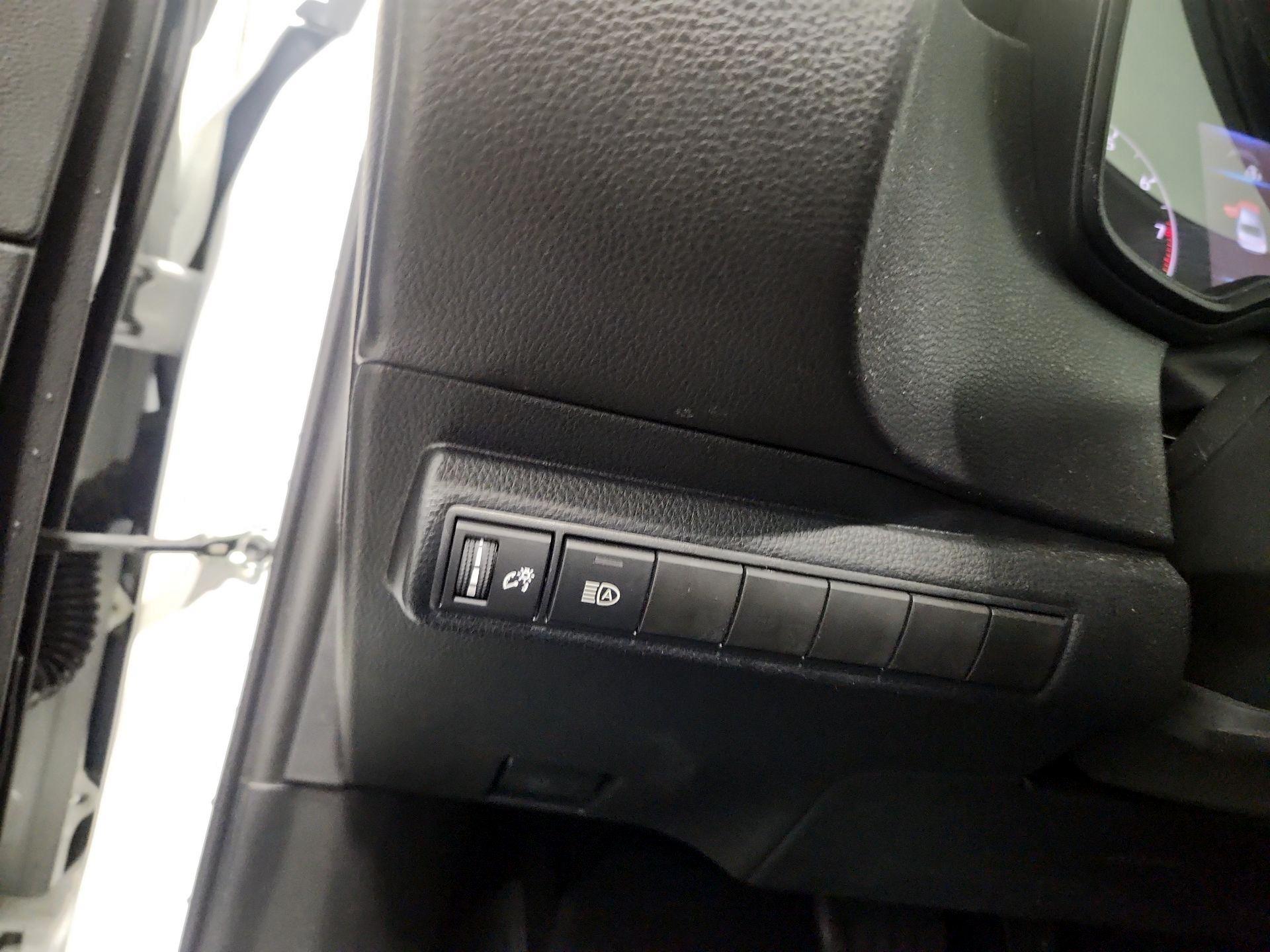 Thumbnail: 2024 Toyota Corolla - 13