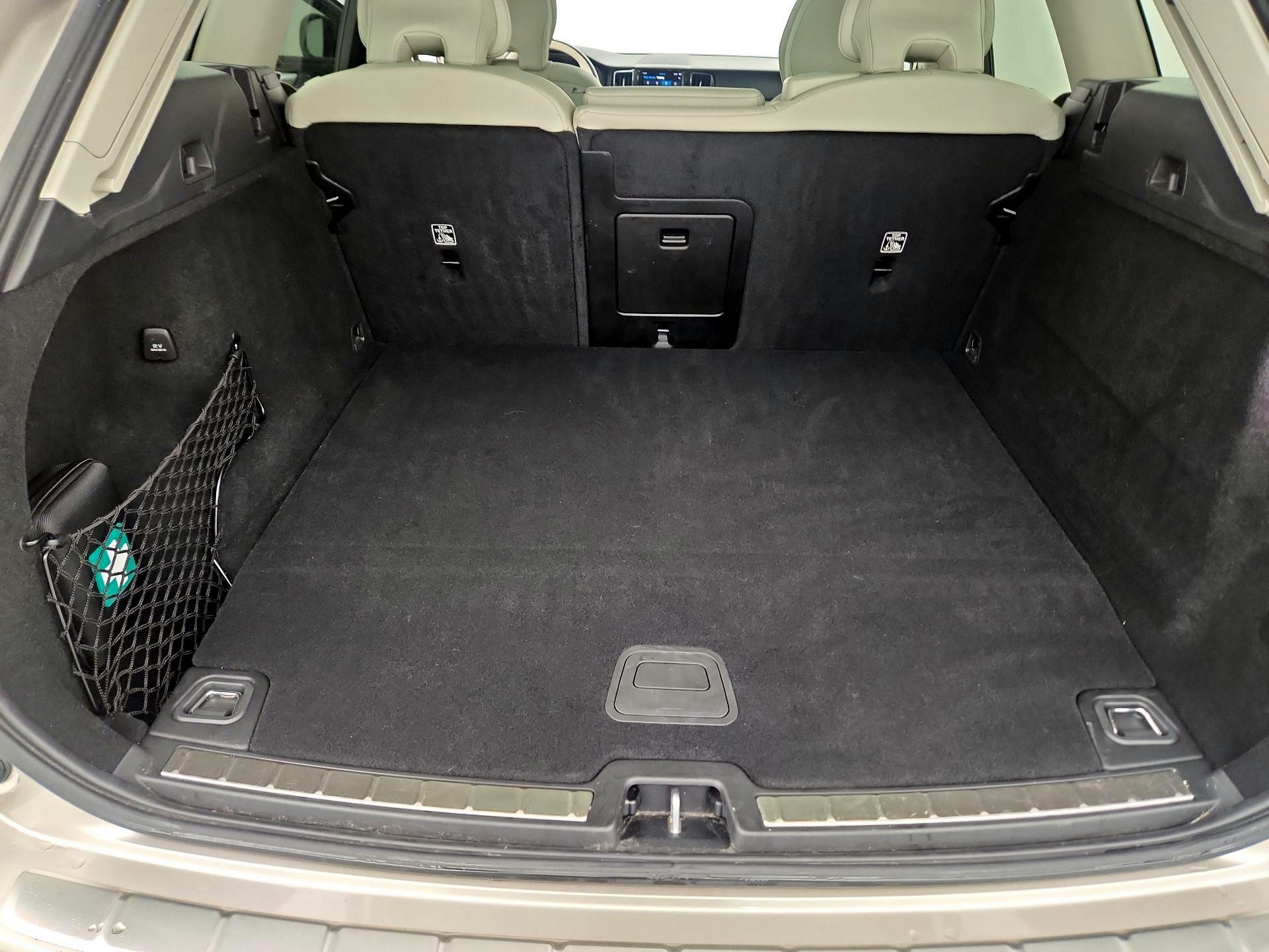 Thumbnail: 2024 Volvo XC60 - 20