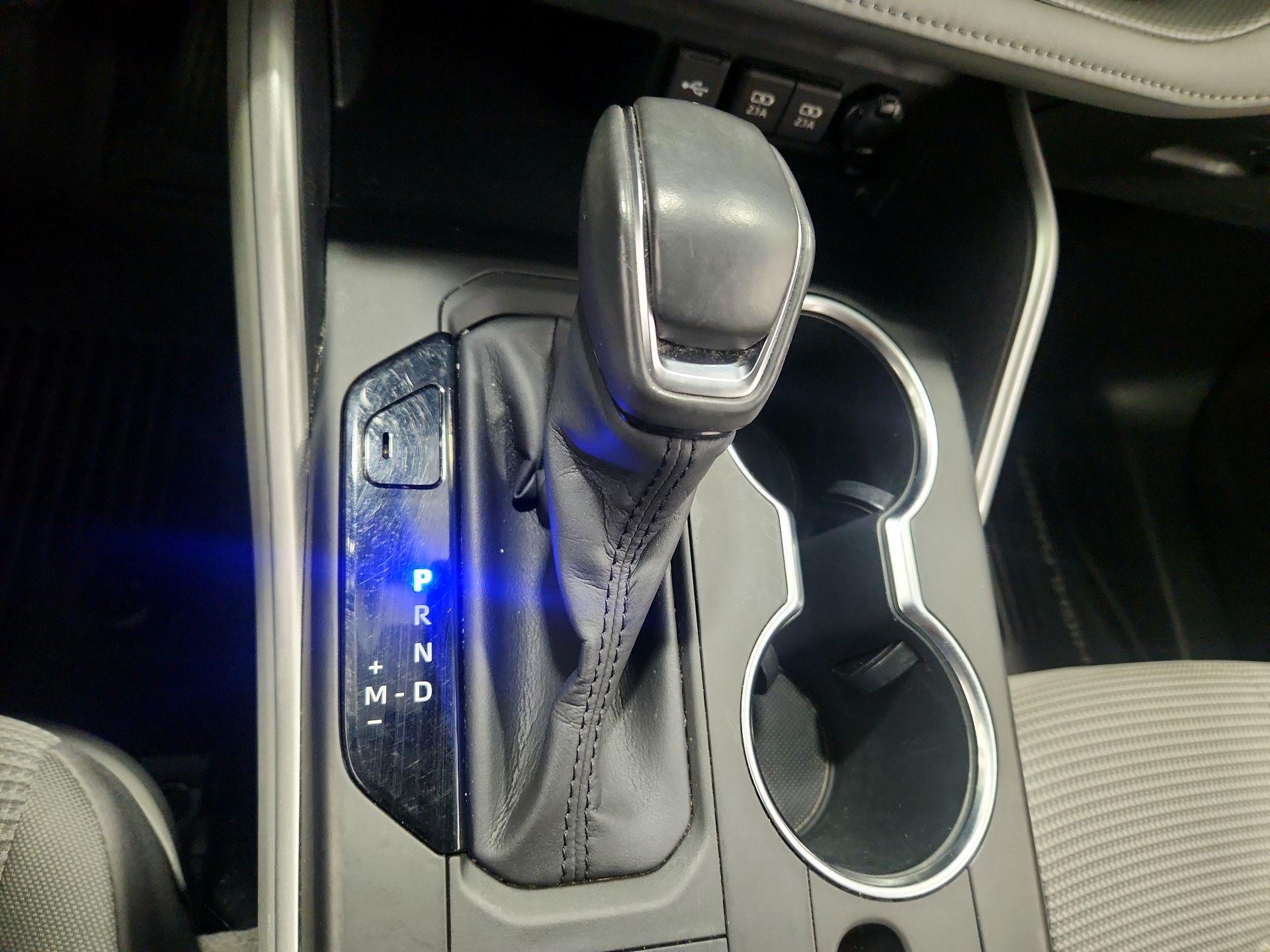 Thumbnail: 2020 Toyota Highlander - 17