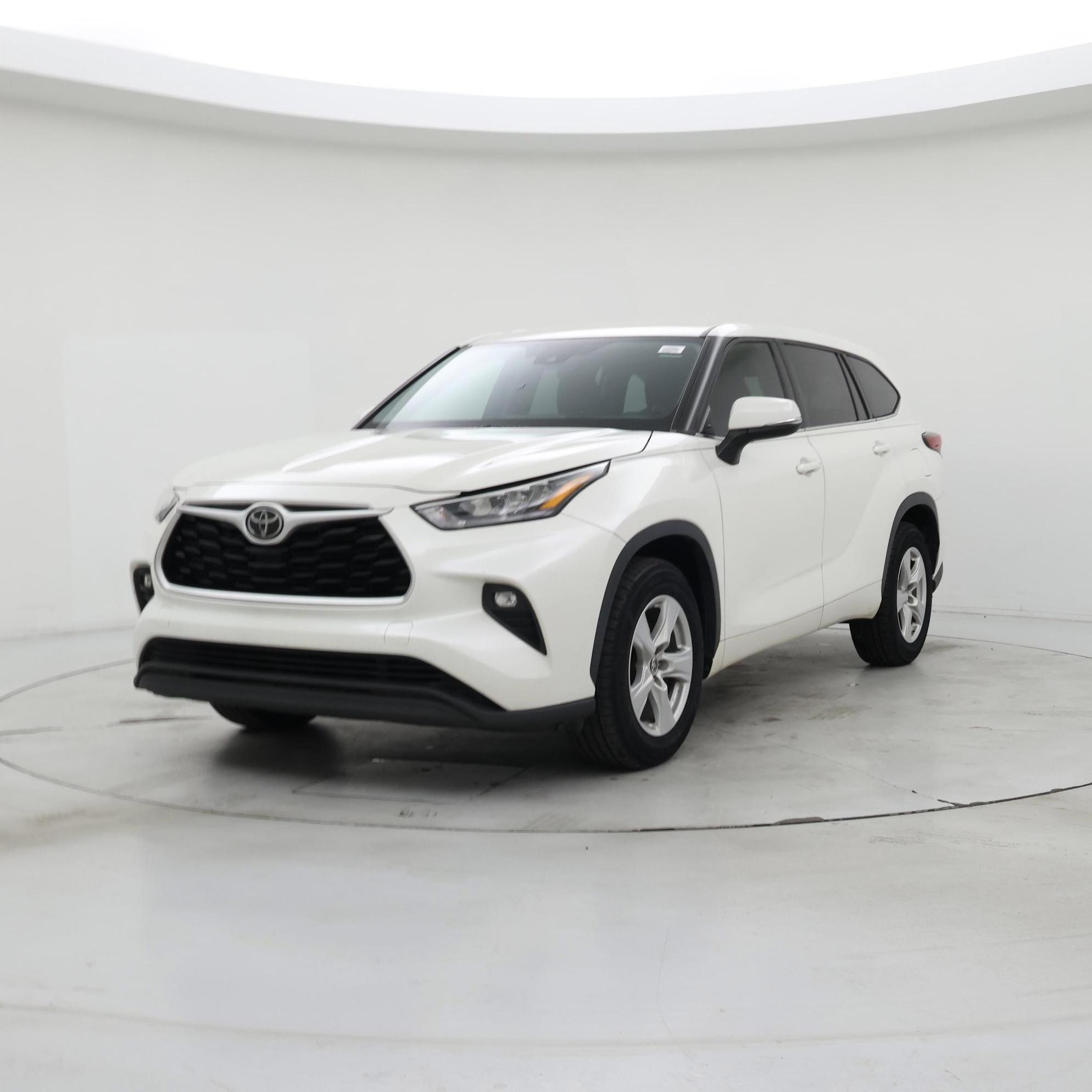Thumbnail: 2020 Toyota Highlander - 4