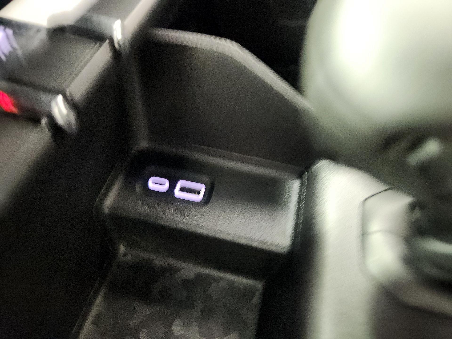 Thumbnail: 2023 Chevrolet Colorado - 17