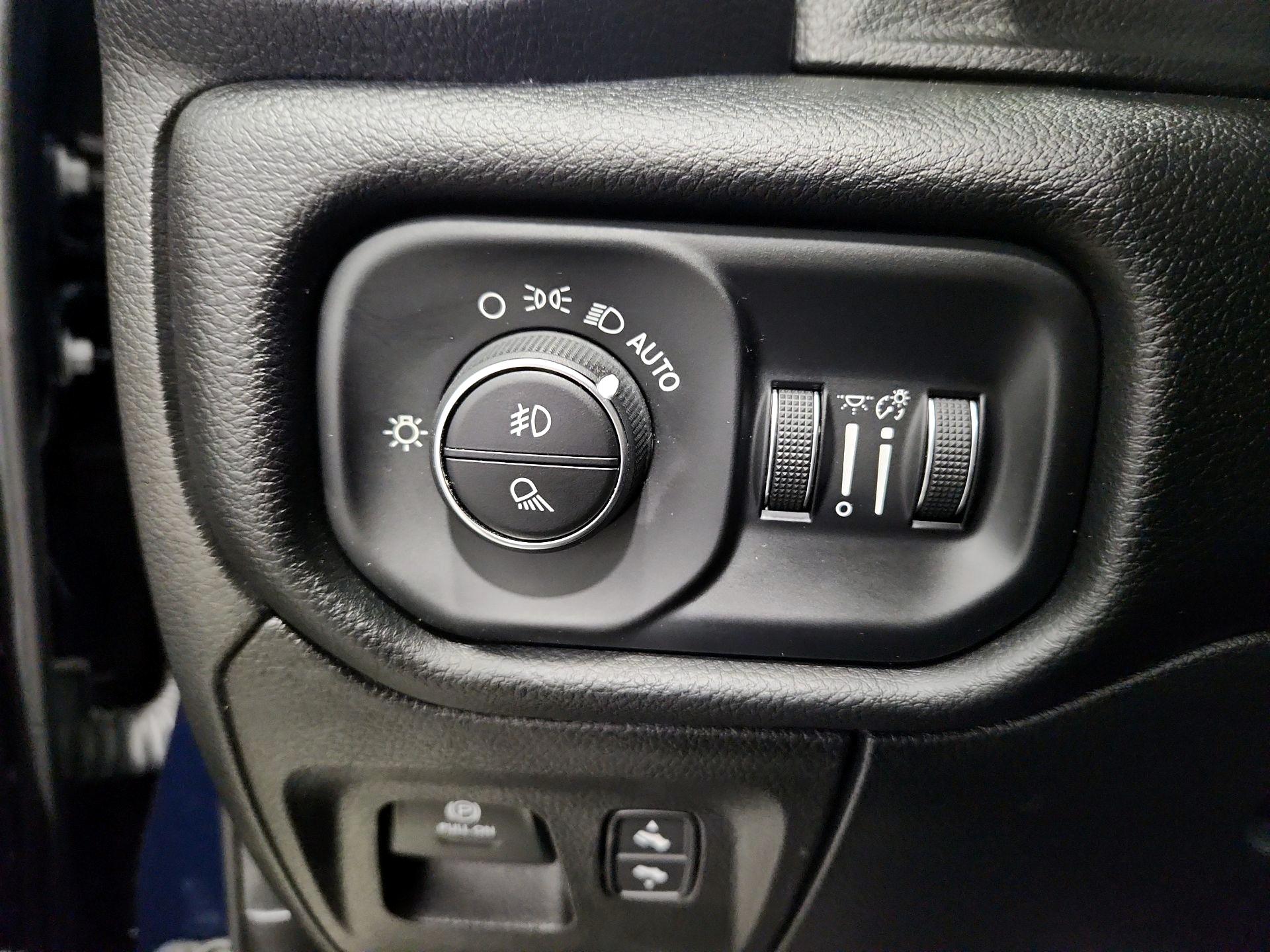 Thumbnail: 2022 RAM 1500 - 13