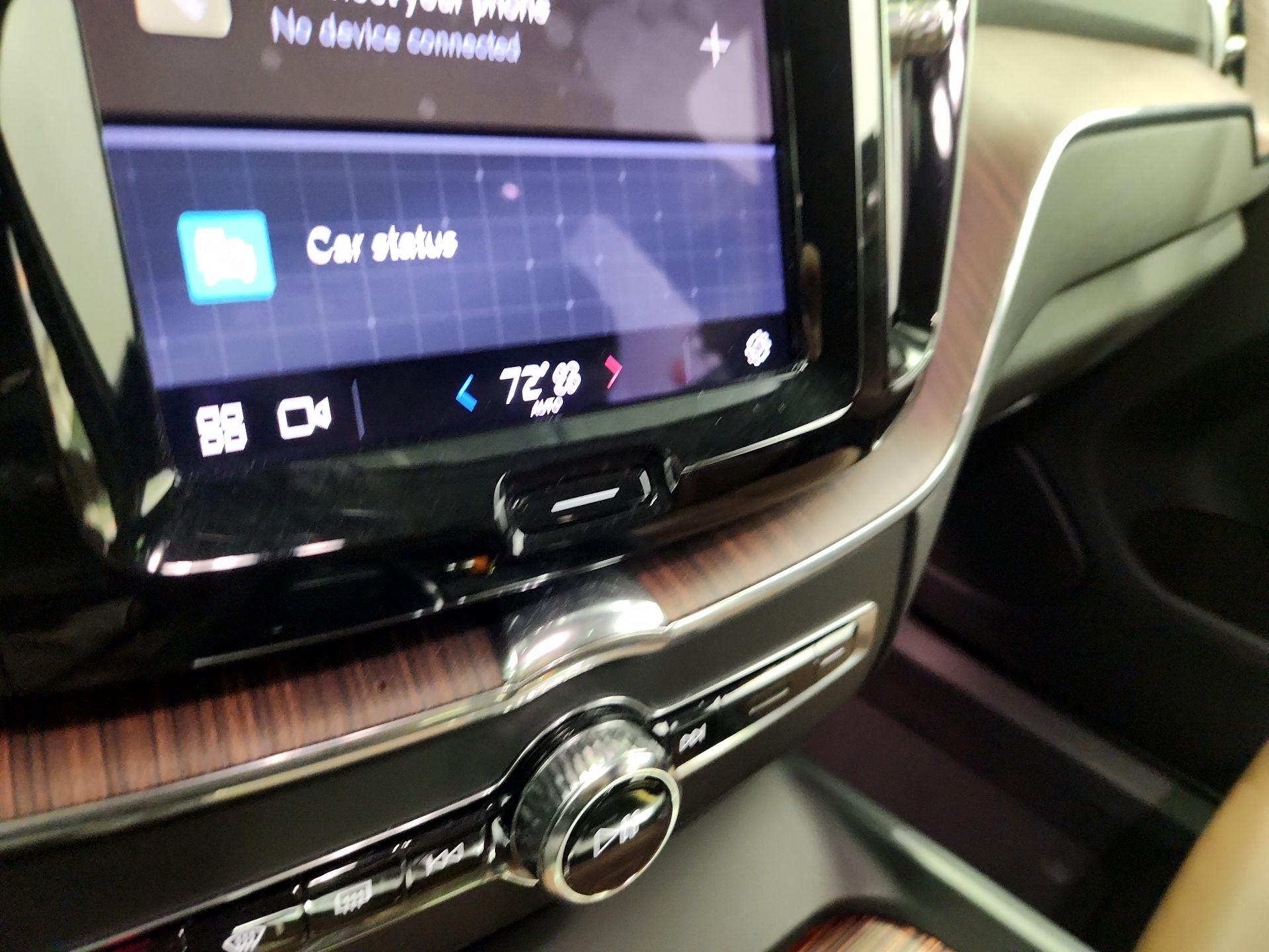 Thumbnail: 2023 Volvo XC60 - 16