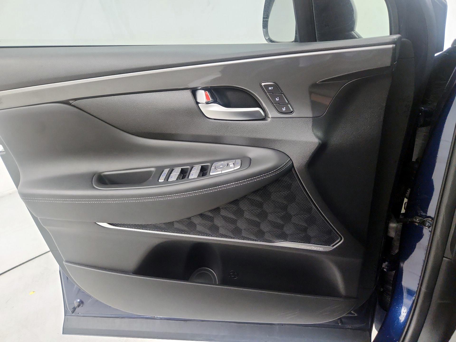 Thumbnail: 2023 Hyundai Santa Fe - 12