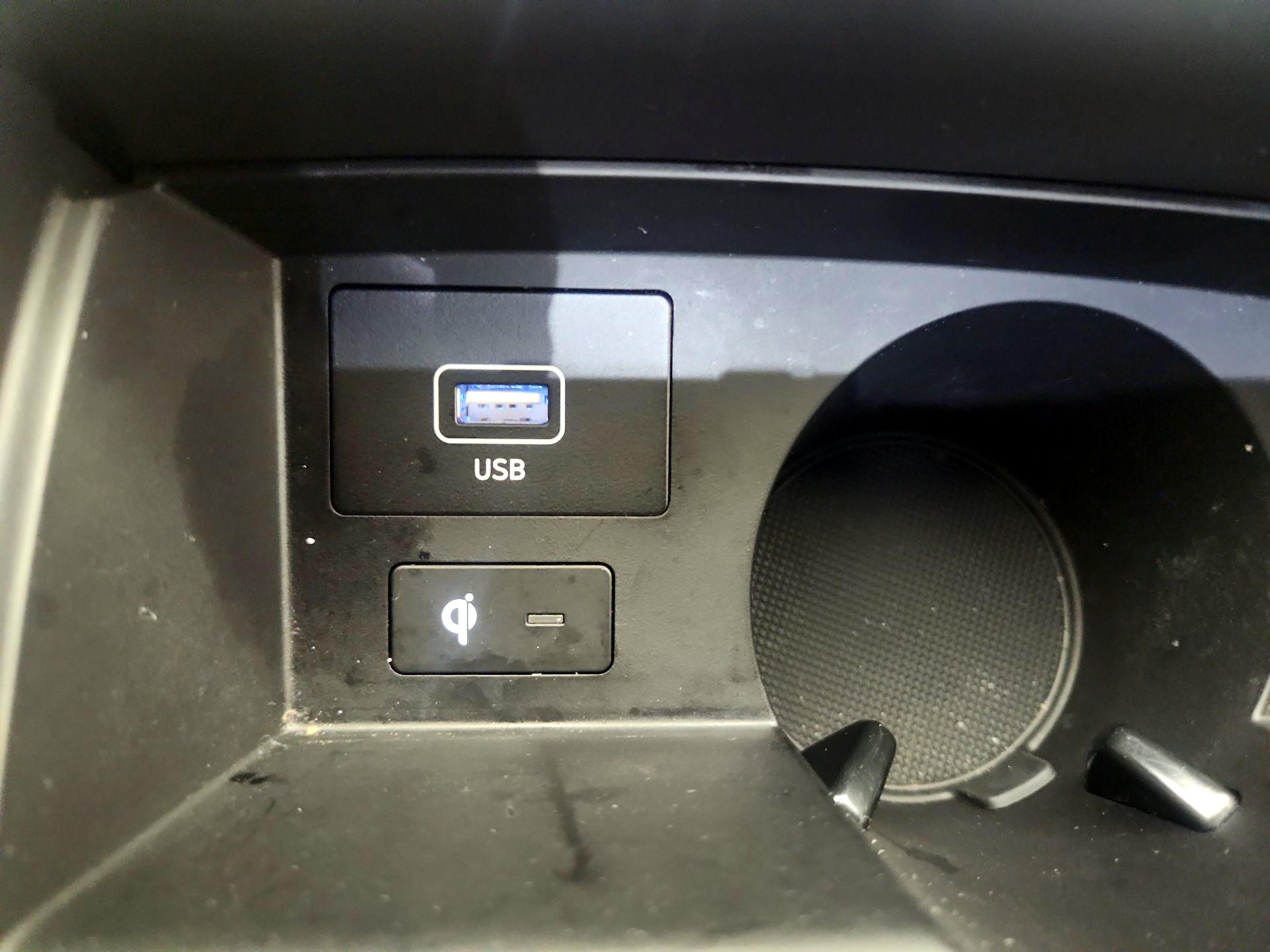 Thumbnail: 2023 Hyundai Santa Fe - 18