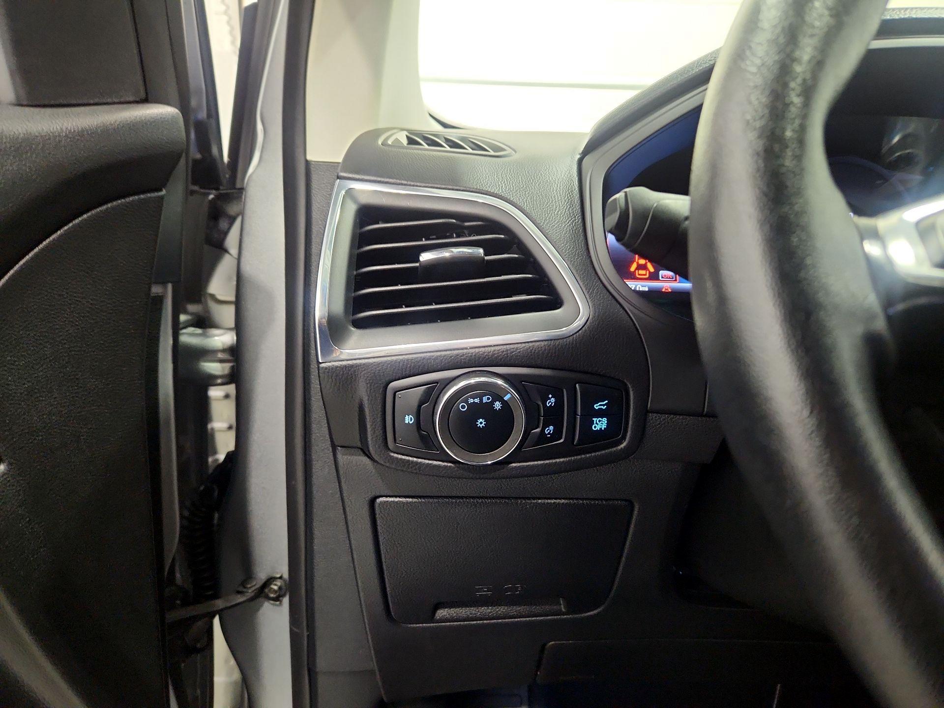 Thumbnail: 2024 Ford Edge - 13