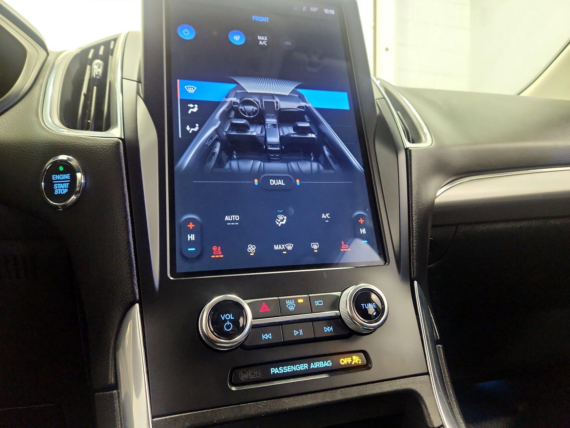 Thumbnail: 2024 Ford Edge - 16