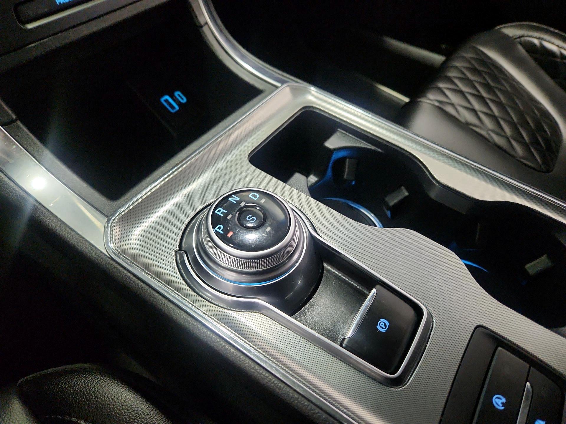 Thumbnail: 2024 Ford Edge - 17