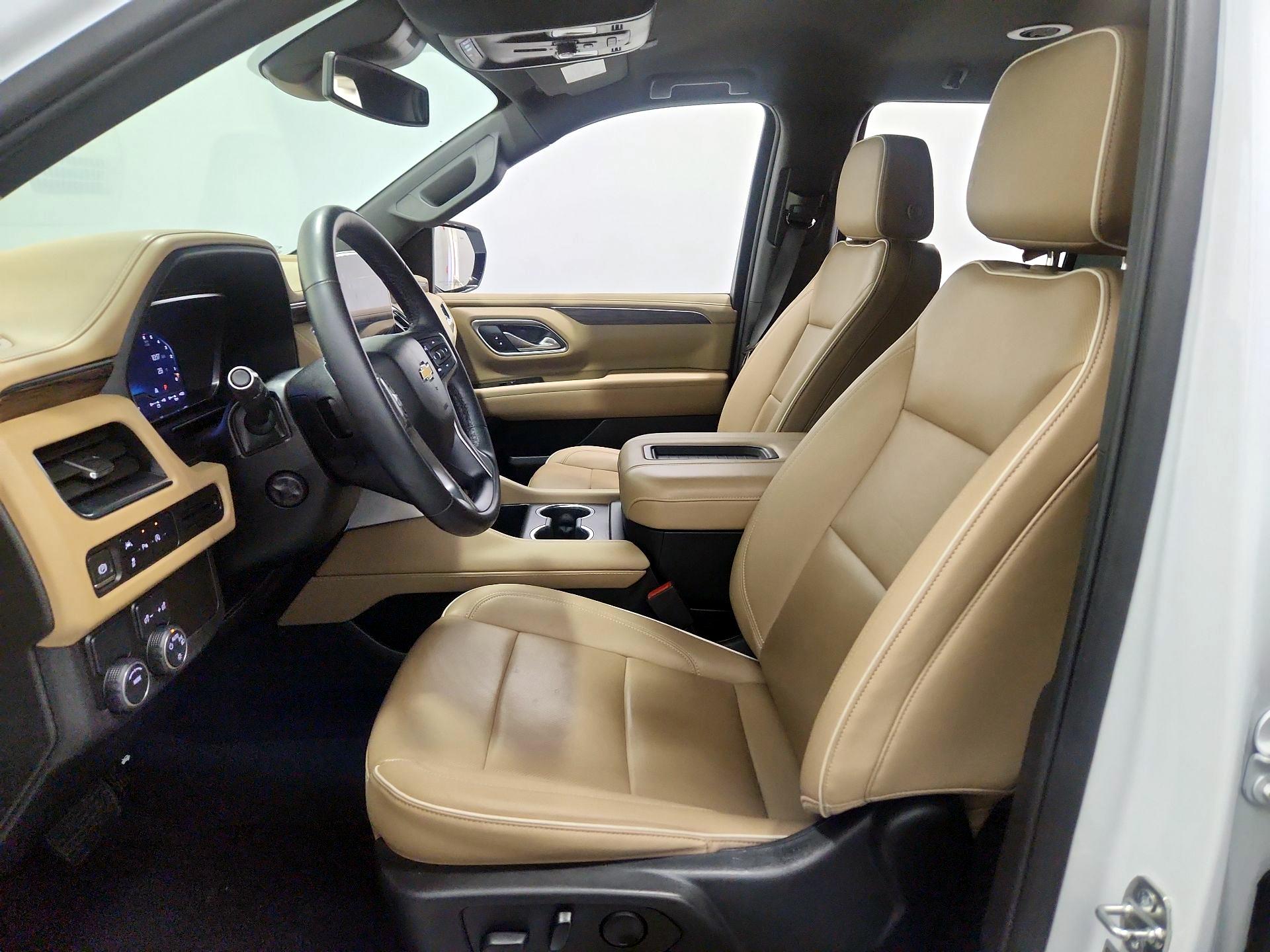 Thumbnail: 2023 Chevrolet Tahoe - 11