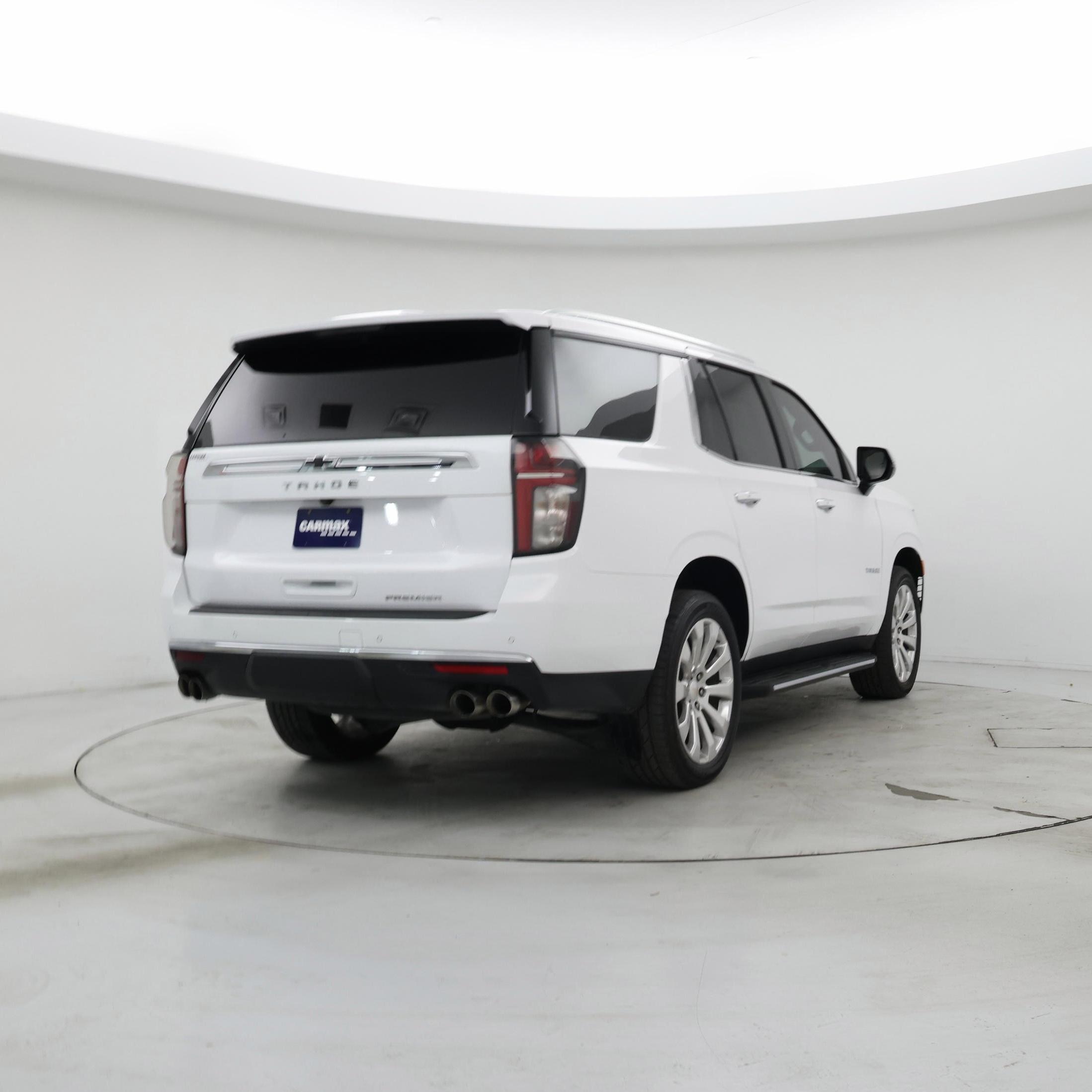 Thumbnail: 2023 Chevrolet Tahoe - 8