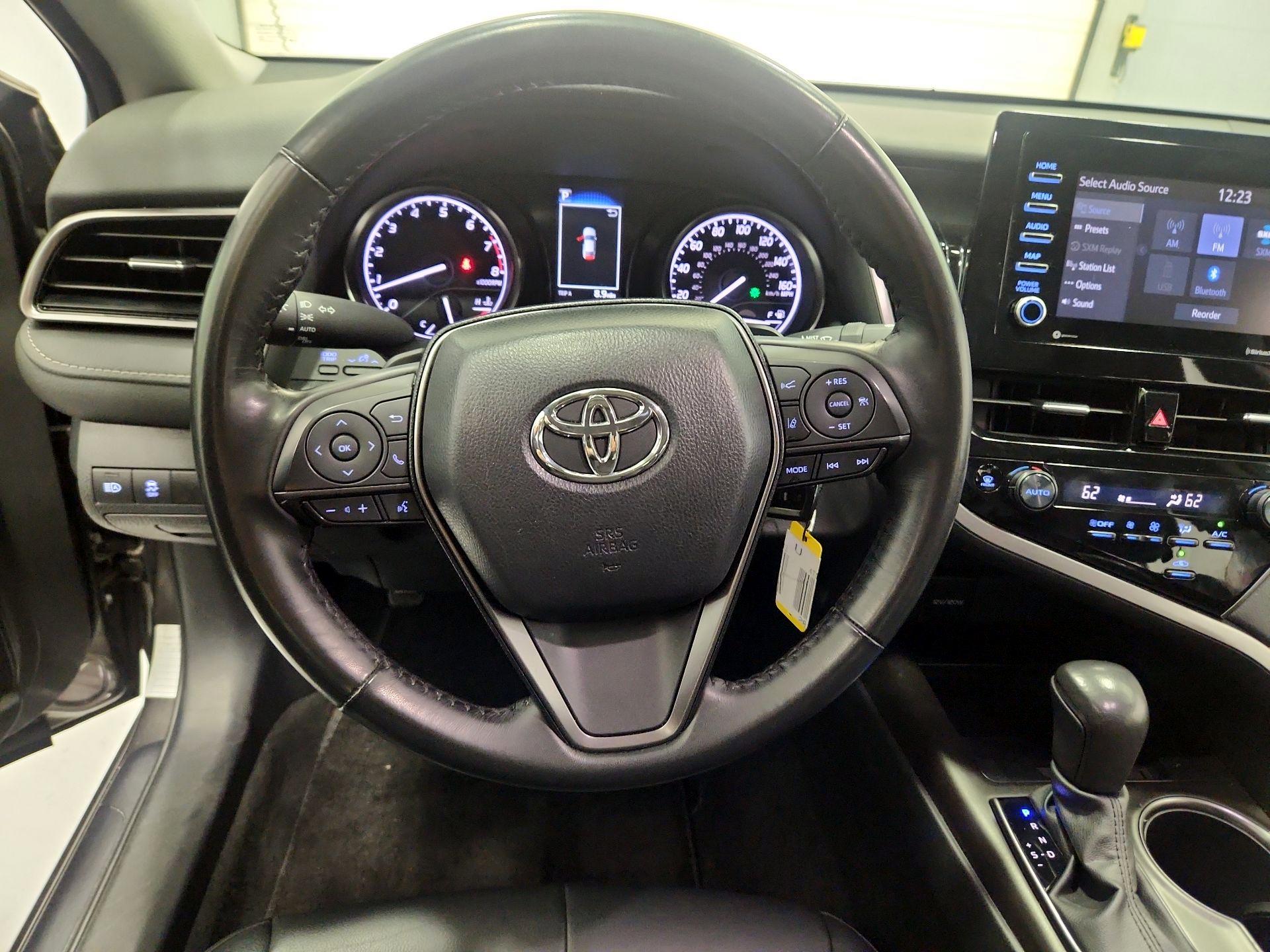 Thumbnail: 2024 Toyota Camry - 10