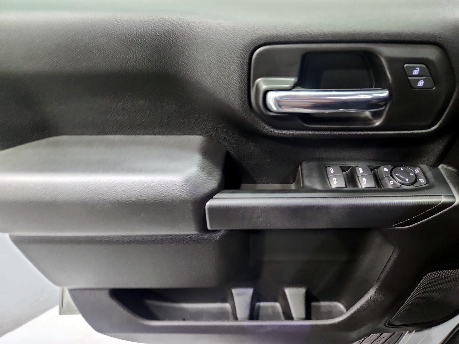 Thumbnail: 2024 Chevrolet Silverado 2500 - 12