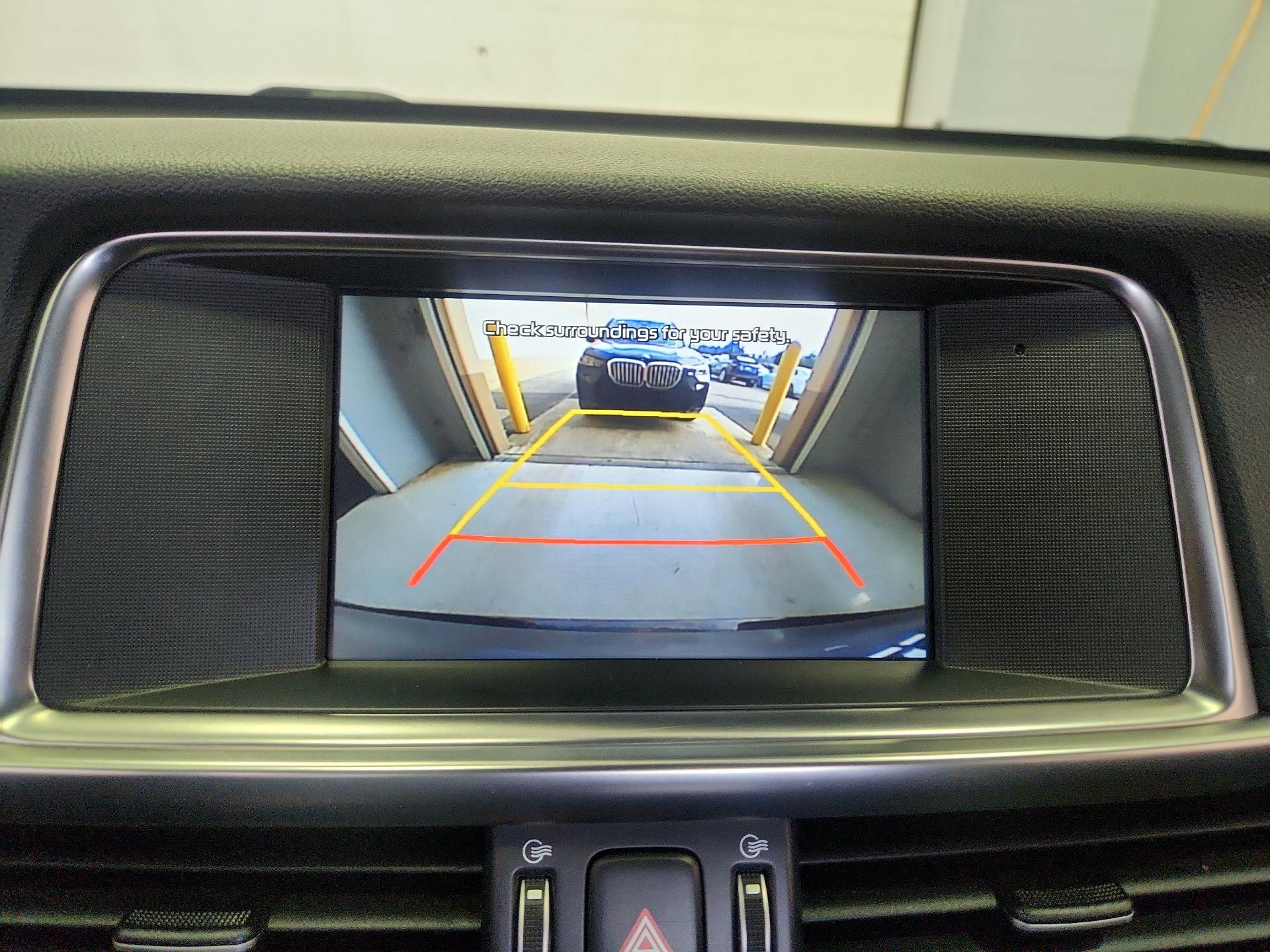 Thumbnail: 2018 Kia Optima - 14