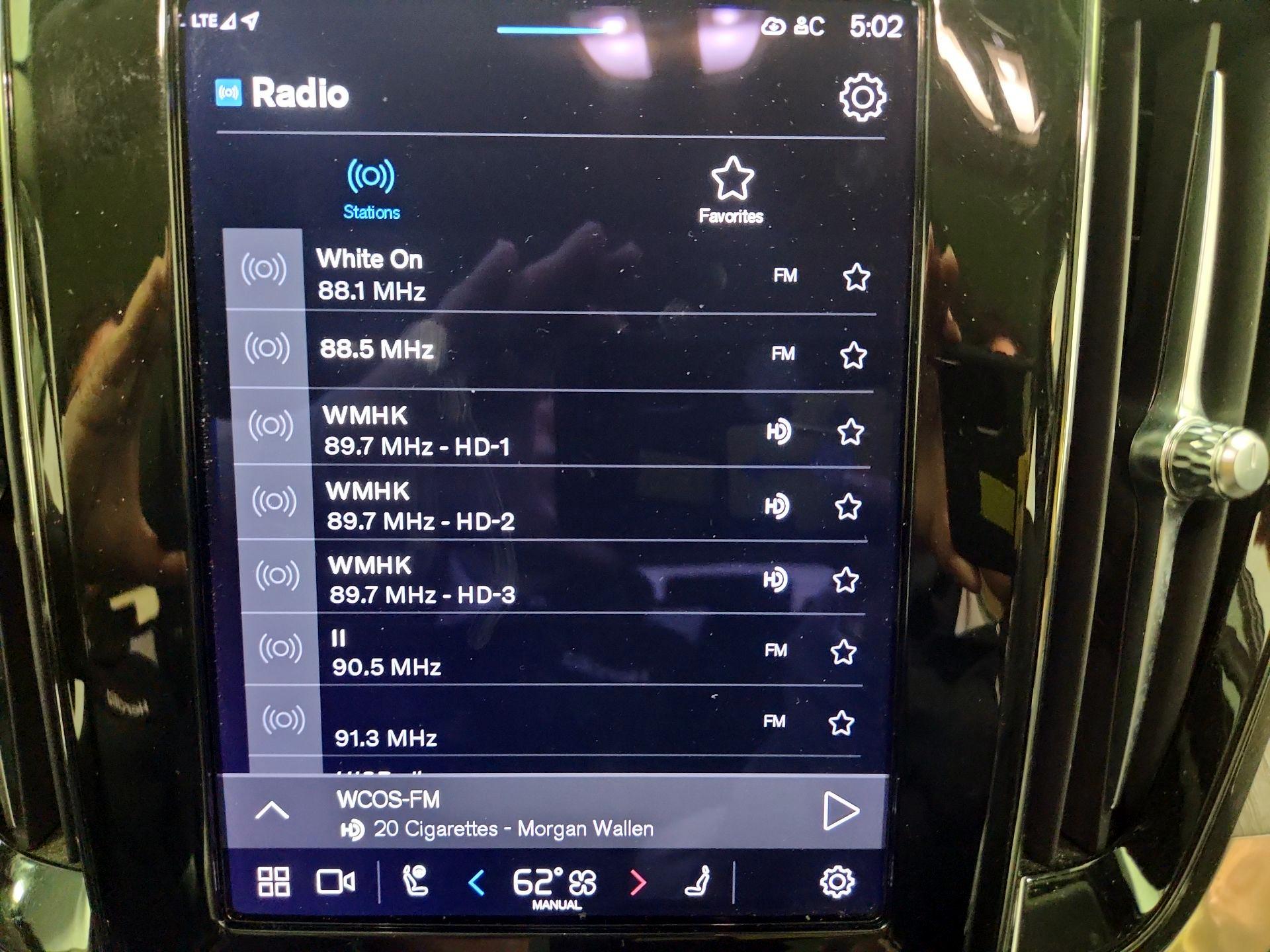 Thumbnail: 2023 Volvo S60 - 16